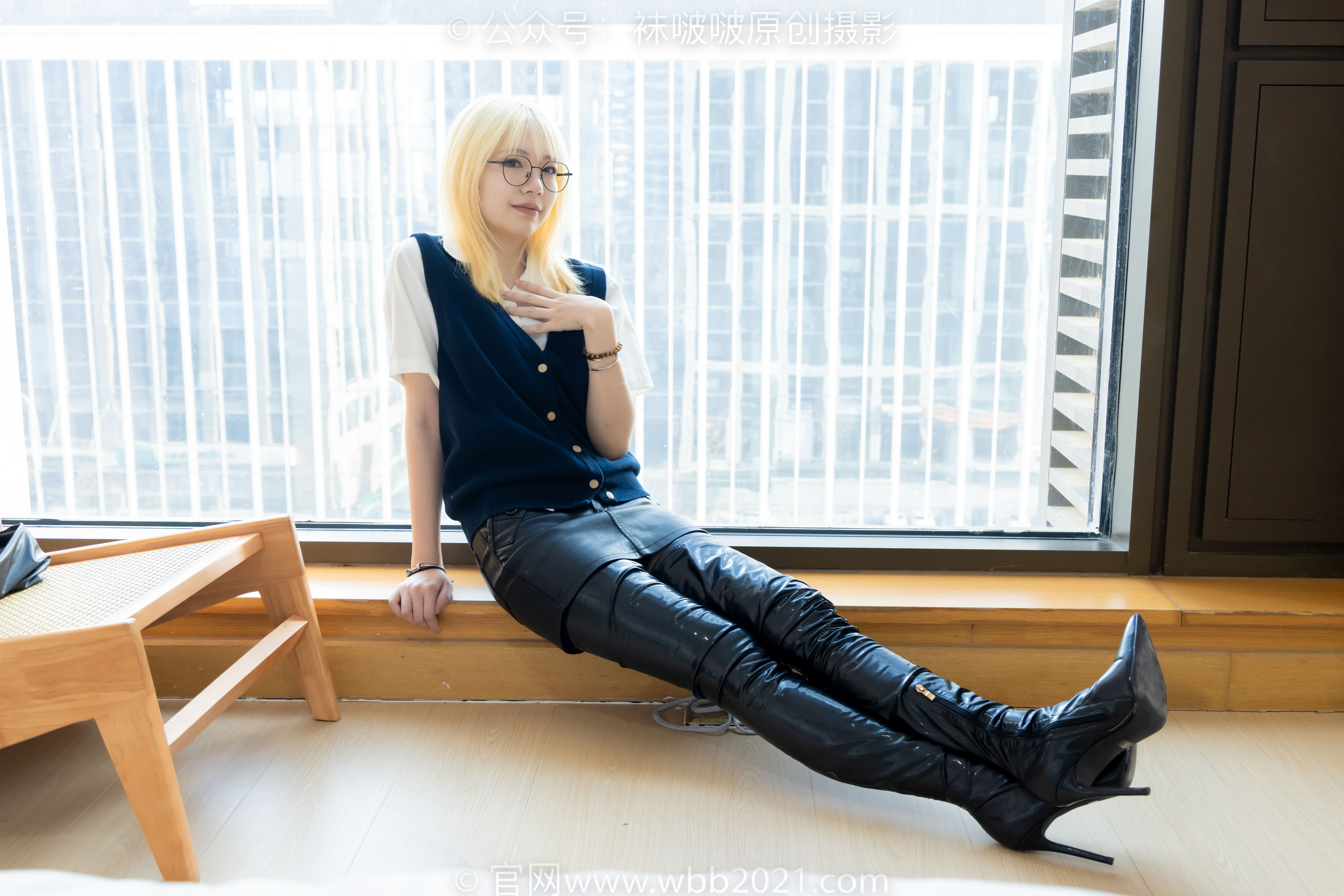 BoBoSocks袜啵啵 No.507 小甜豆 高跟长靴、薄黑丝、皮衣外套、ol风/(140P)