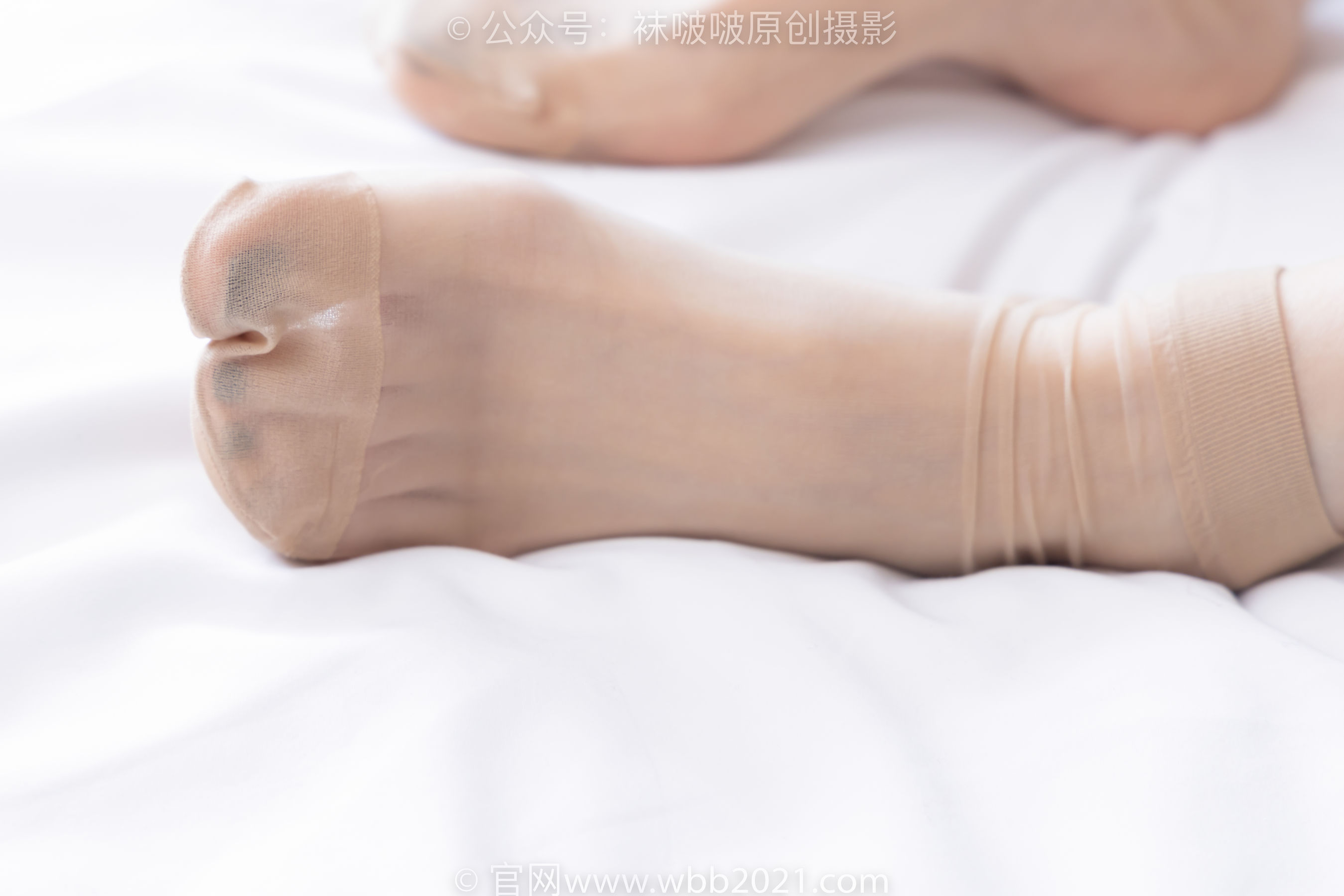 BoBoSocks袜啵啵 No.509 稚予 - 高跟鞋、短肉丝、黑色美甲、银行制服、半脱袜子/(150P)