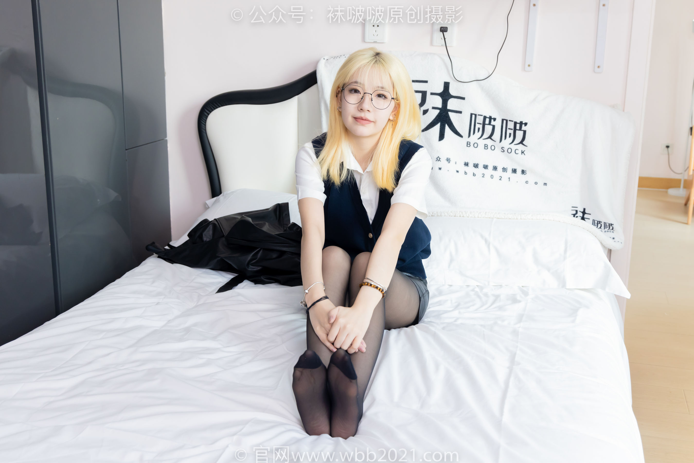 BoBoSocks袜啵啵 No.507 小甜豆 高跟长靴、薄黑丝、皮衣外套、ol风/(140P)