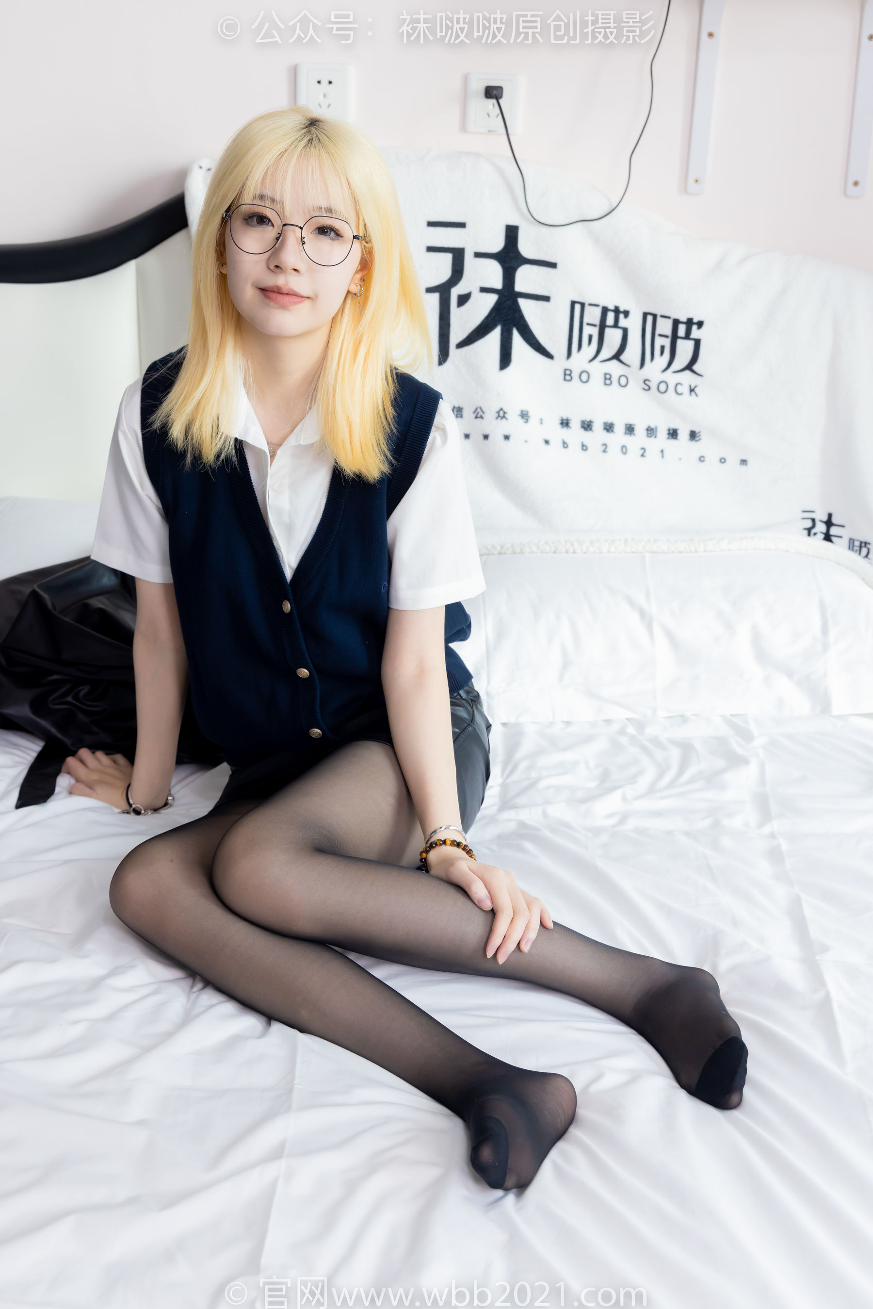 BoBoSocks袜啵啵 No.507 小甜豆 高跟长靴、薄黑丝、皮衣外套、ol风/(140P)