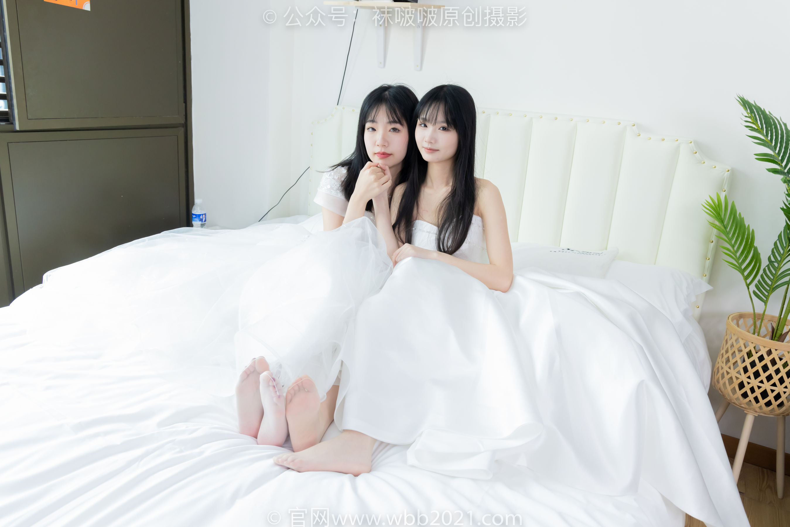 BoBoSocks袜啵啵 No.510 小甜豆&甜甜圈 - 两双高跟鞋、薄肉丝、薄白丝、婚纱主题、互相帮对方腿脚涂抹/(172P)