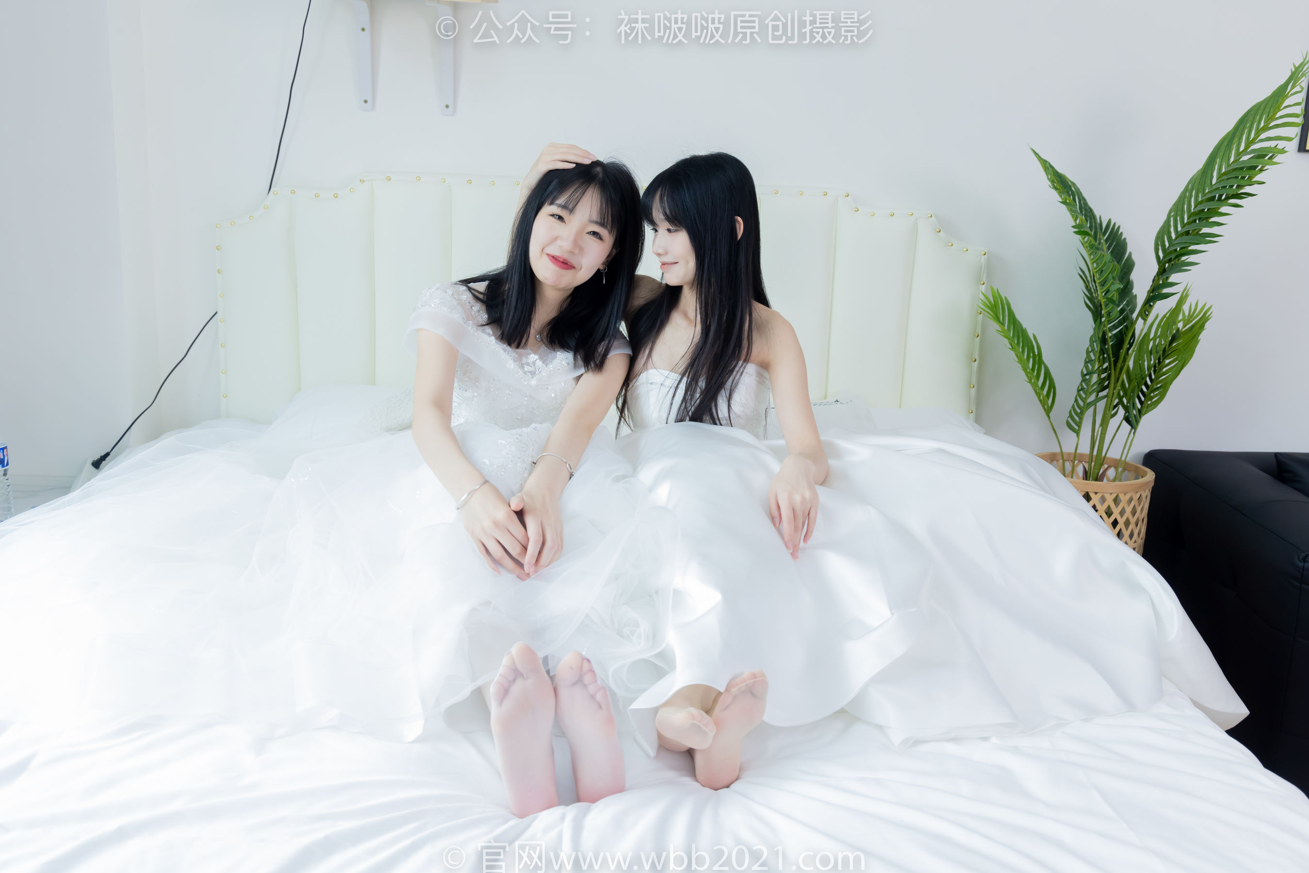 BoBoSocks袜啵啵 No.510 小甜豆&甜甜圈 - 两双高跟鞋、薄肉丝、薄白丝、婚纱主题、互相帮对方腿脚涂抹/(172P)