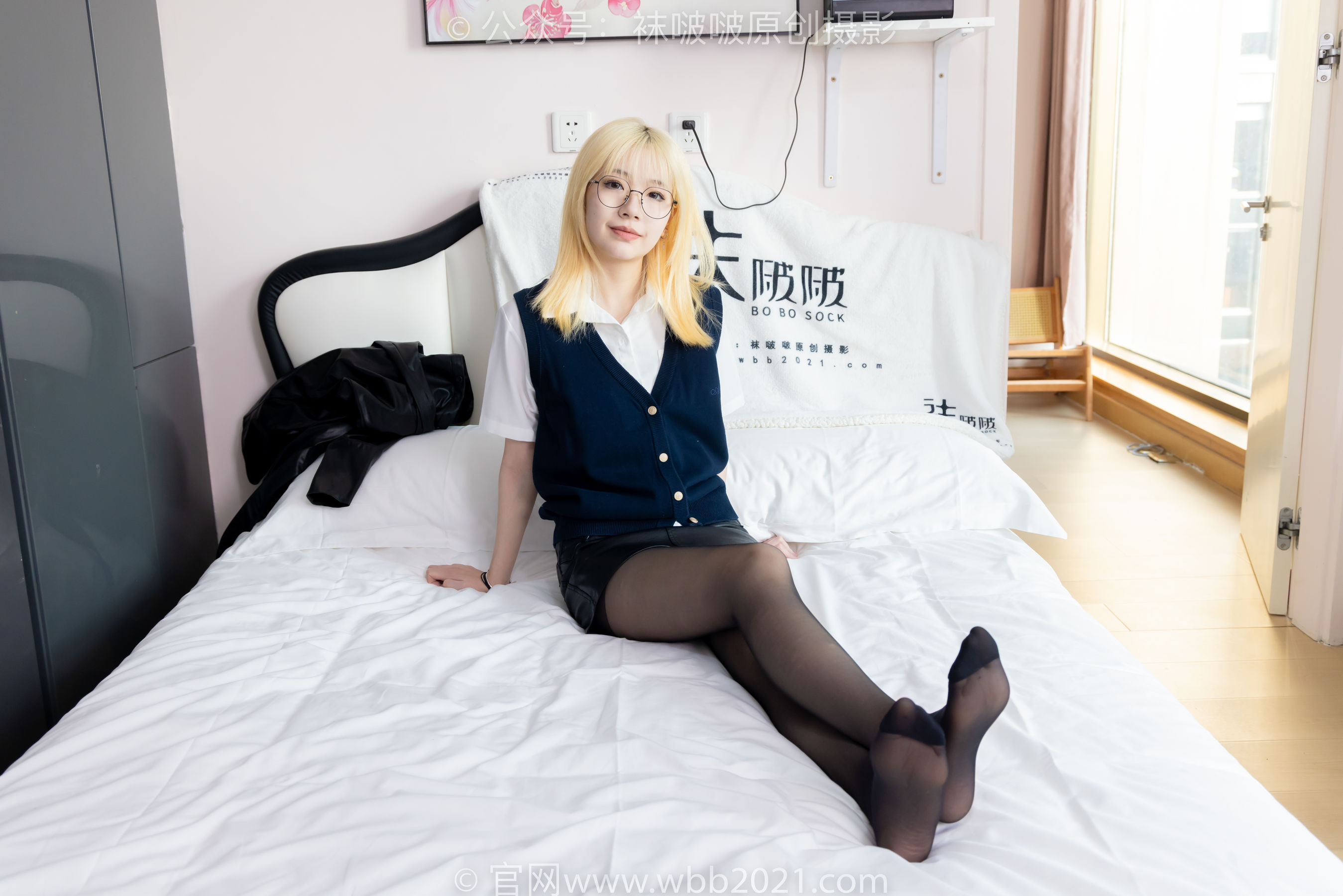 BoBoSocks袜啵啵 No.507 小甜豆 高跟长靴、薄黑丝、皮衣外套、ol风/(140P)