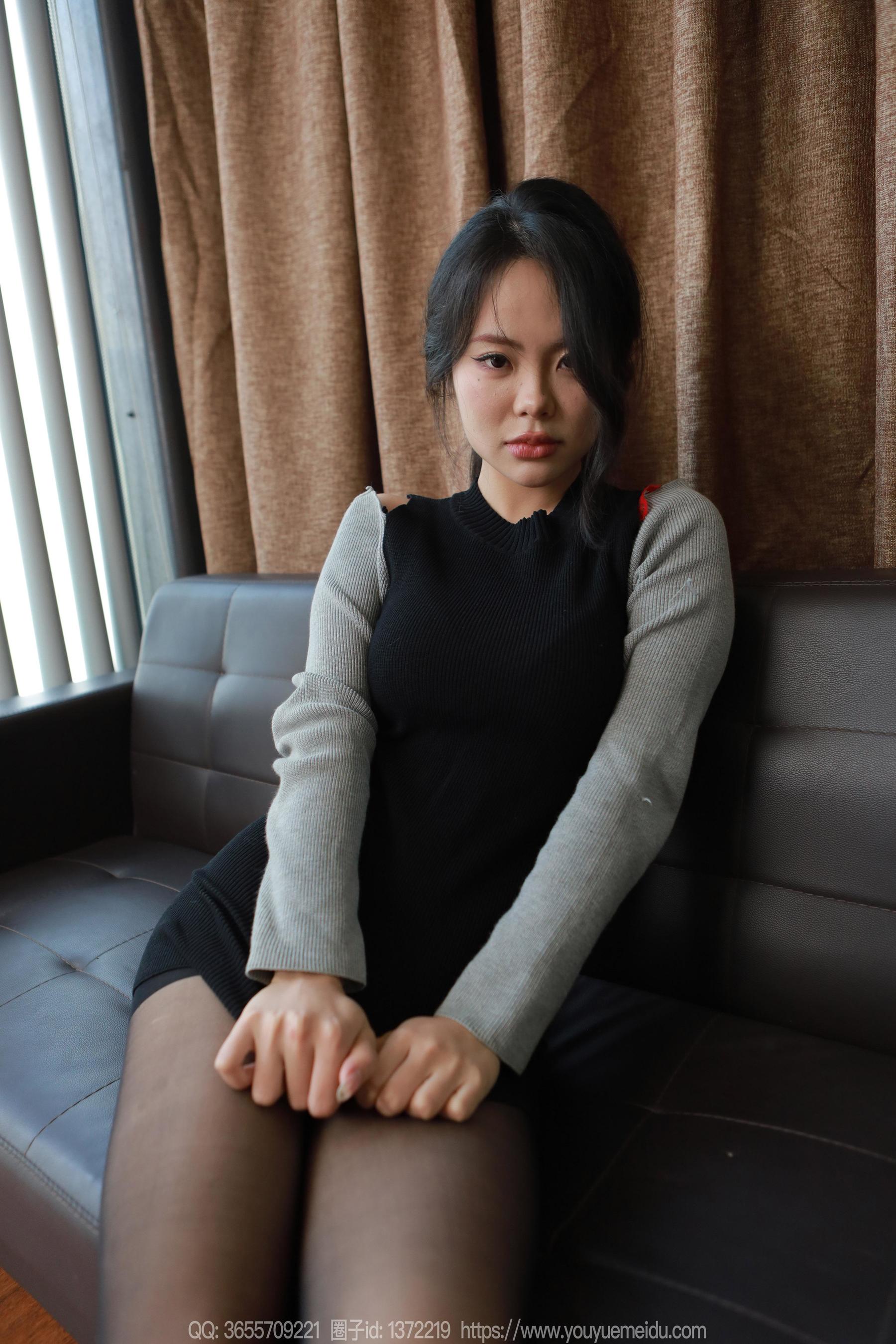 IESS异思趣向 - 模特： 兔兔 《可爱脚丫》/(80P)