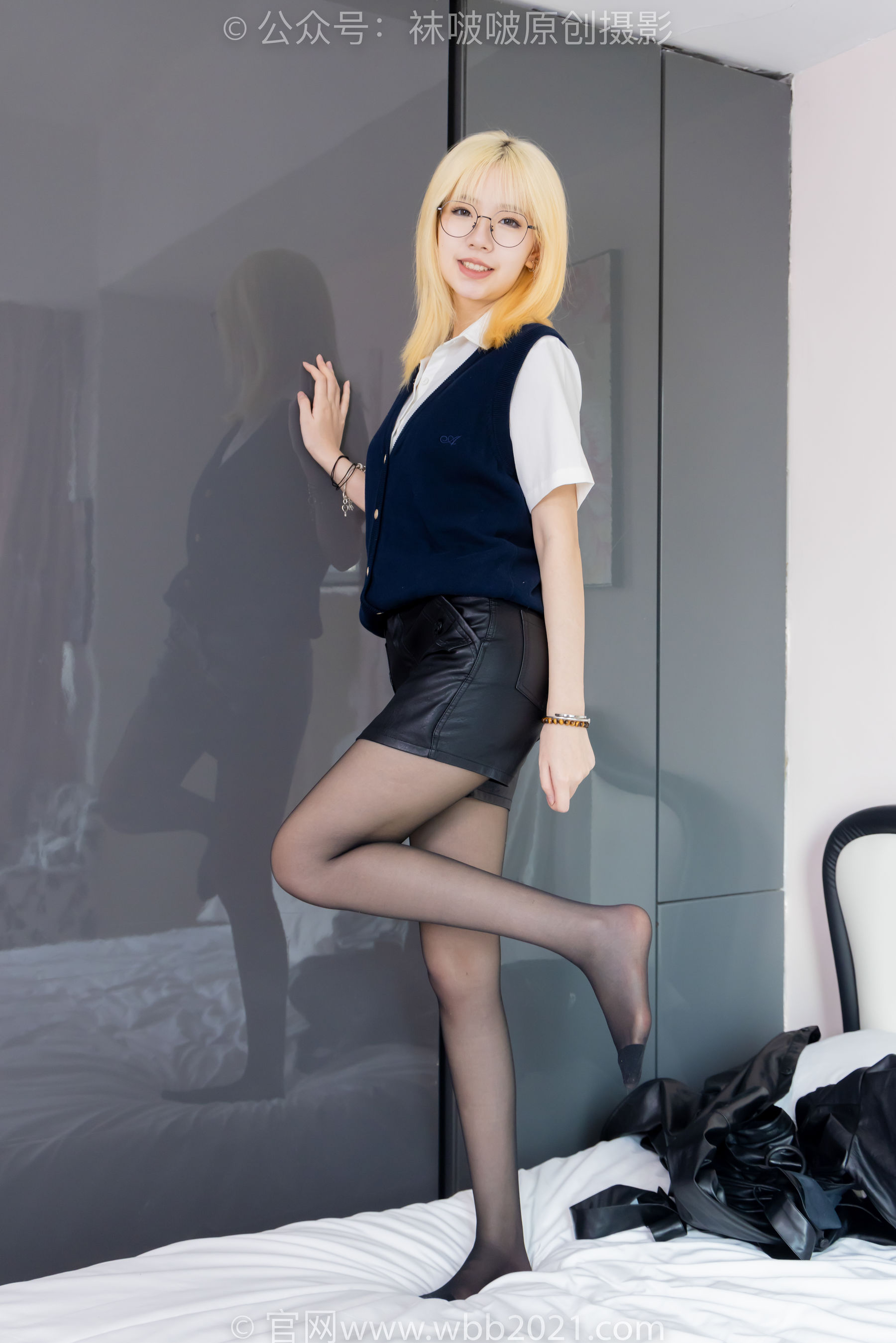 BoBoSocks袜啵啵 No.507 小甜豆 高跟长靴、薄黑丝、皮衣外套、ol风/(140P)