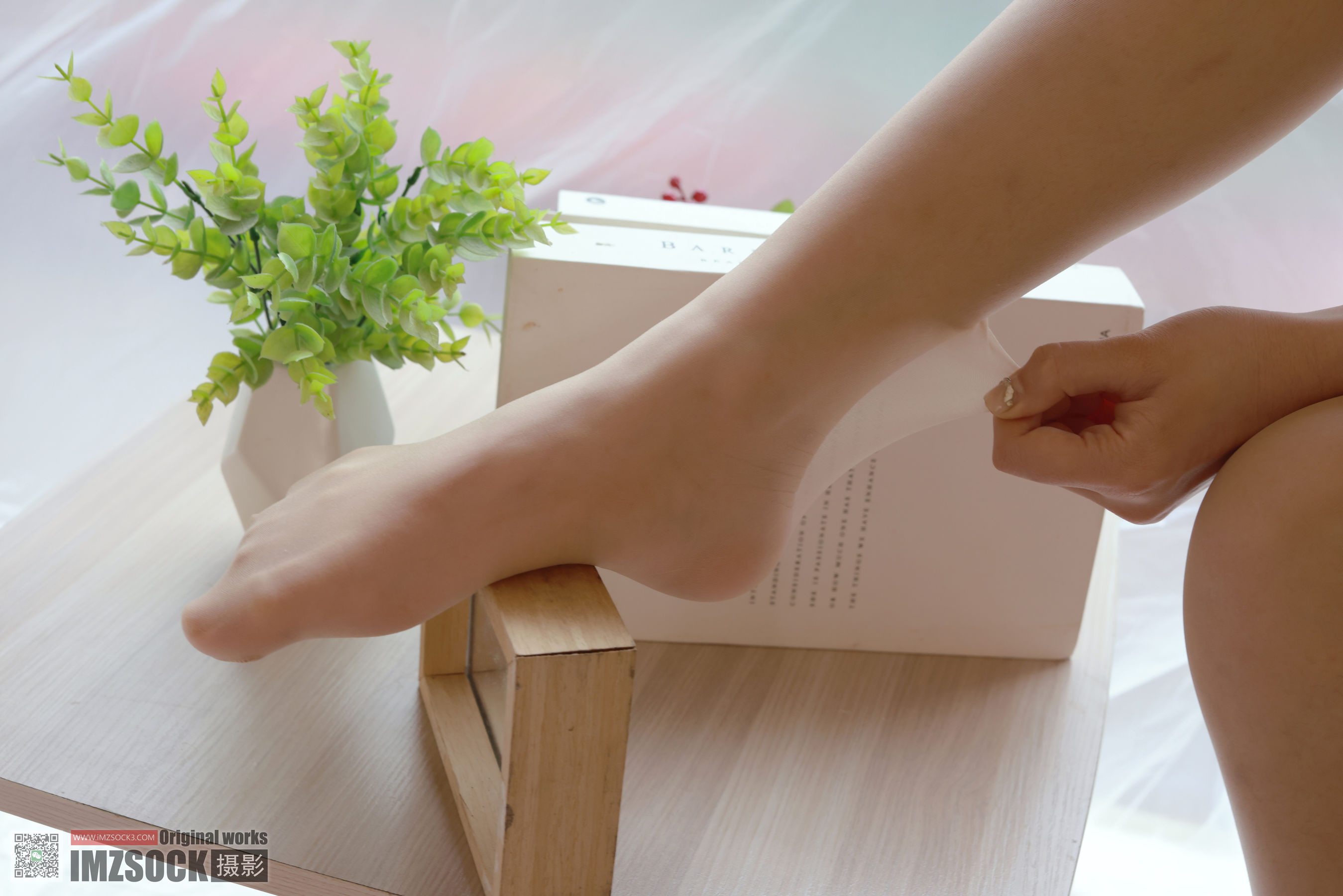 [MZSOCK]爱美足 No.241 妍妍/(119P)