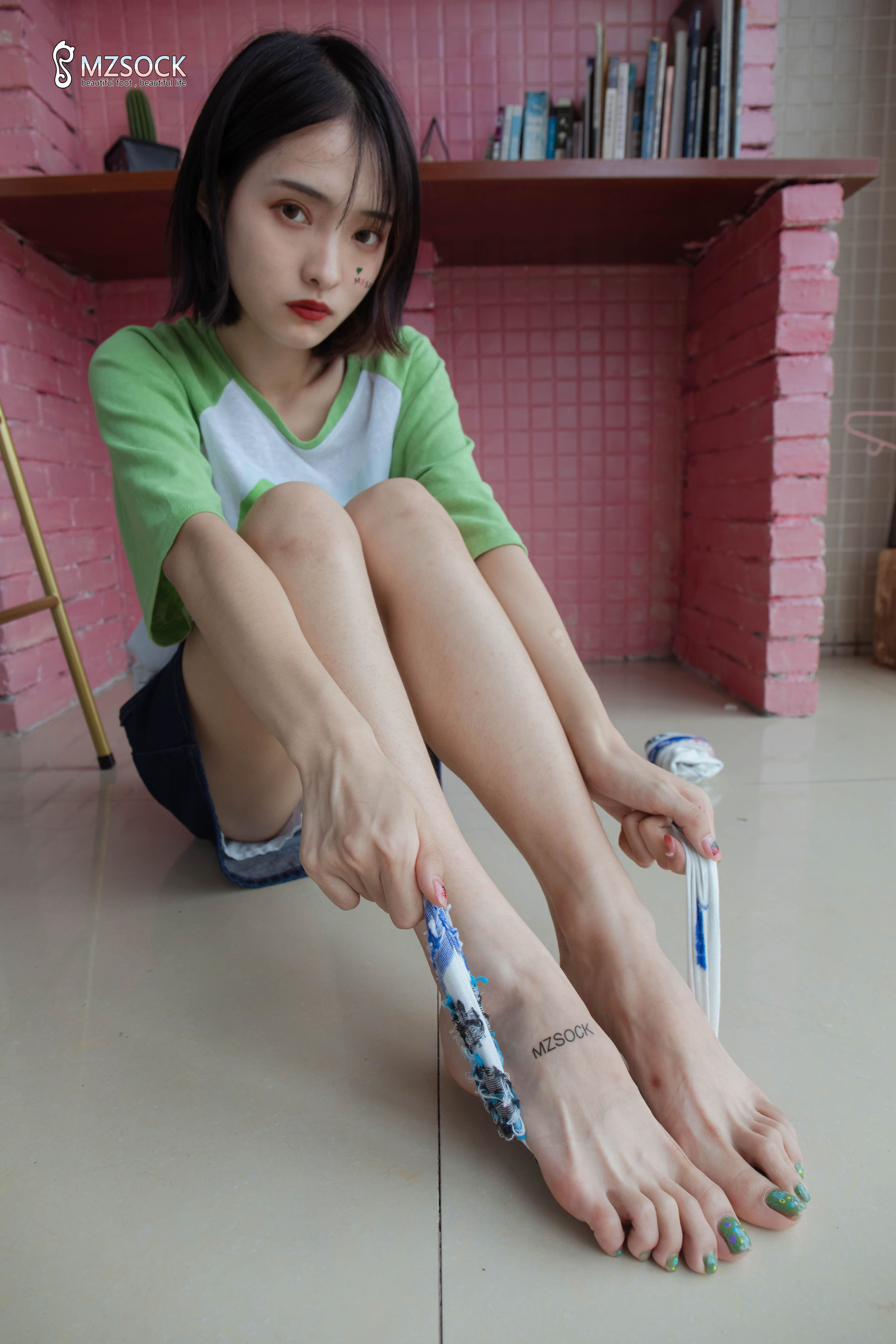 [MZSOCK]爱美足 No.195 茜茜/(84P)