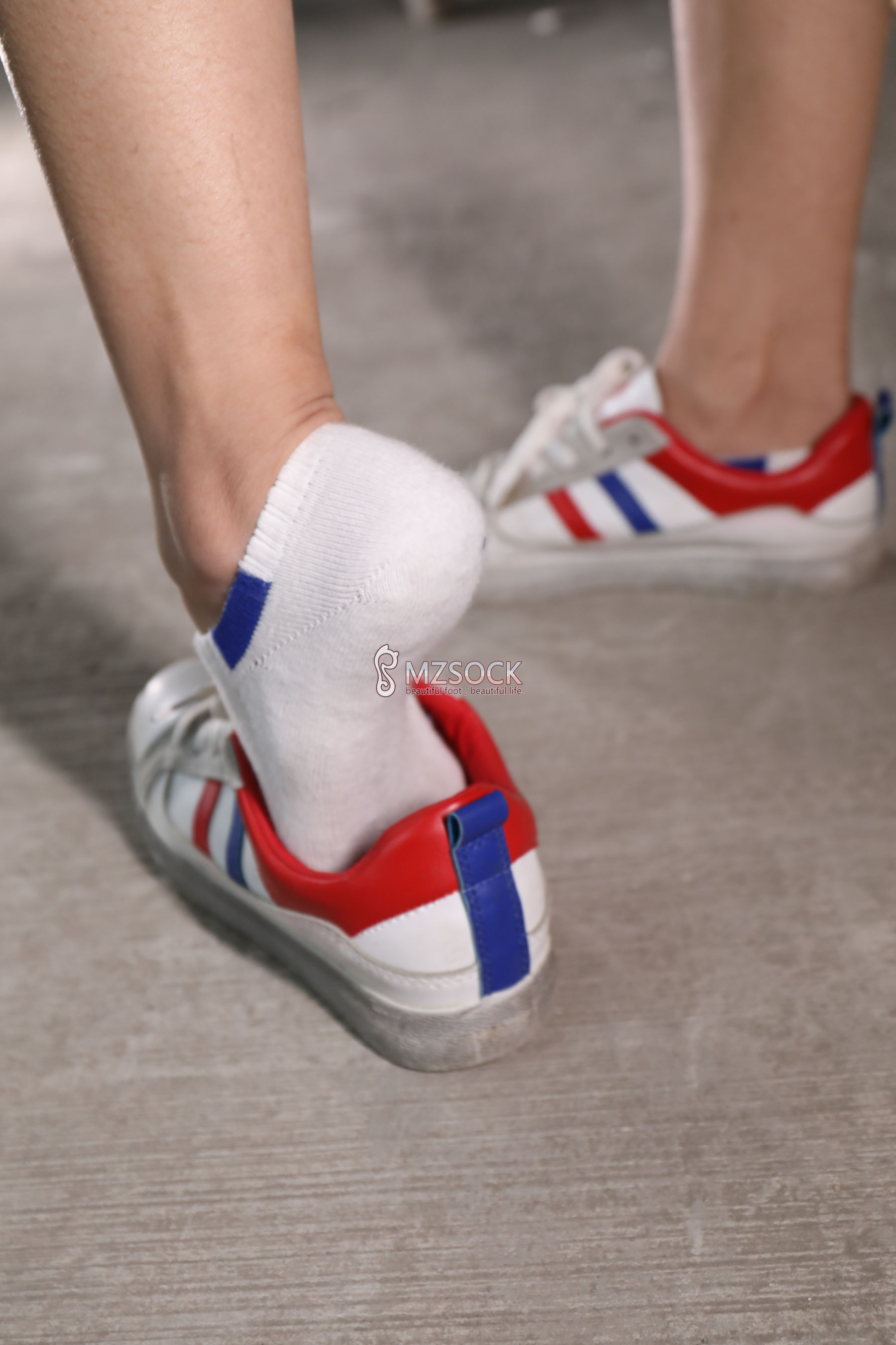 [MZSOCK]爱美足 No.173 叮叮/(64P)