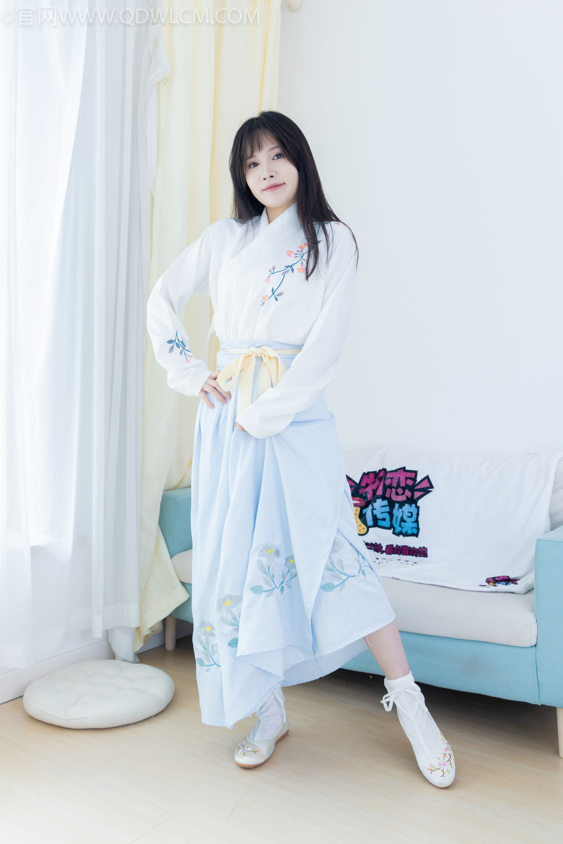 物恋传媒 No.2270 小酒 -高跟鞋、布鞋、白棉足袋、汉服/(191P)