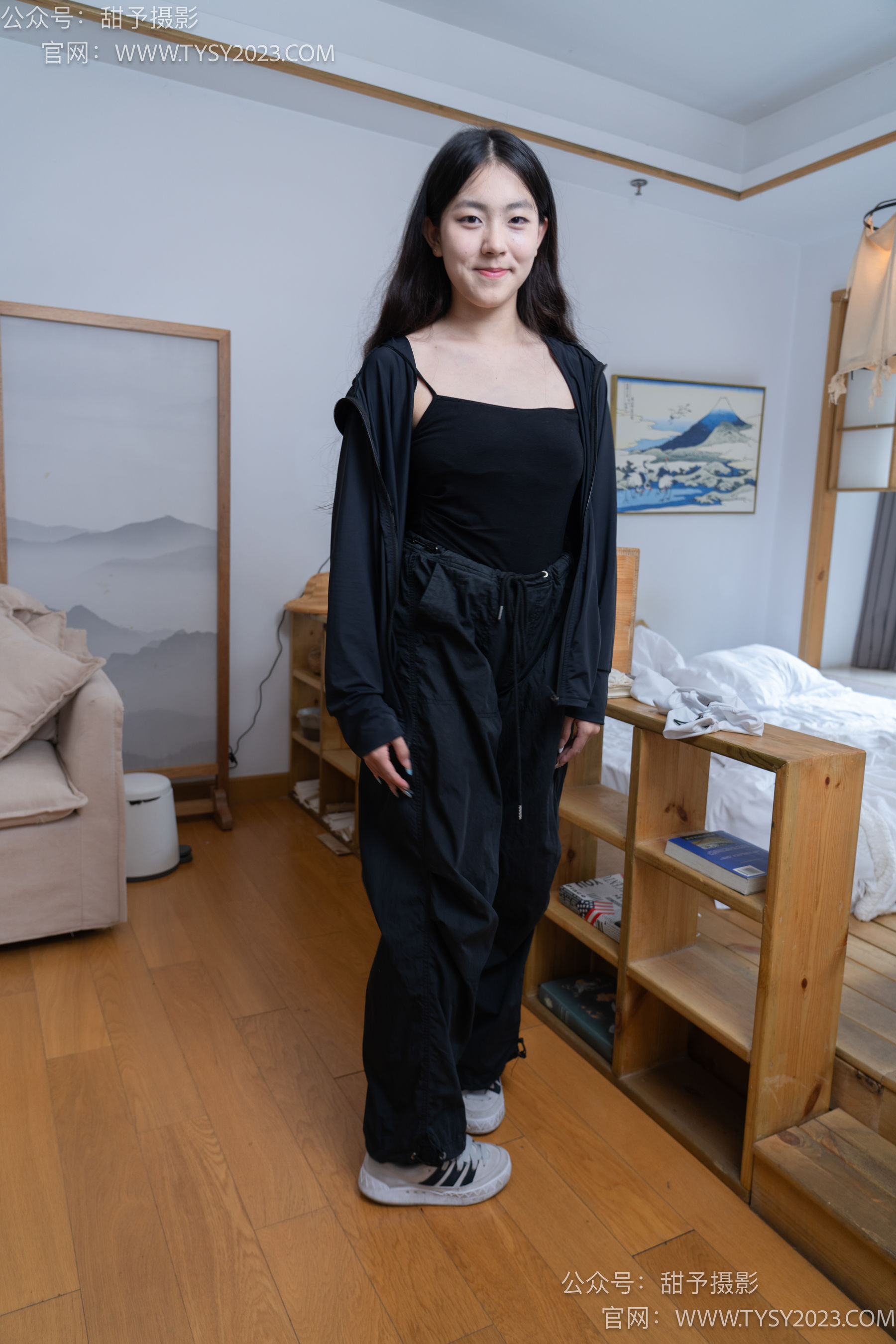 甜予摄影 No.103 小云 - 板鞋、黑棉袜、裸足、剪指甲泡脚剧情/(143P)