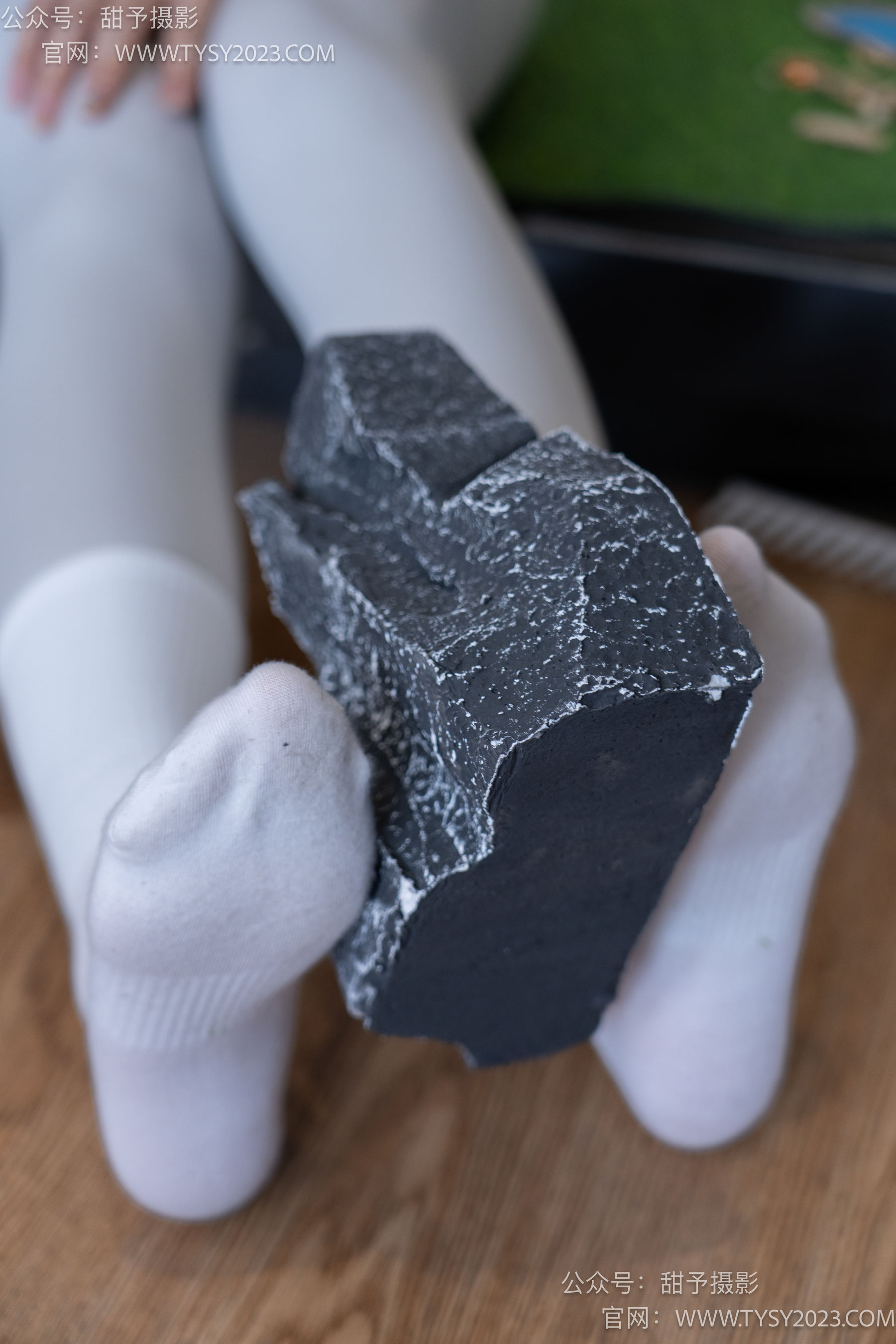 甜予摄影 No.104 璇璇 - 帆布鞋、白棉袜、裸足、小人国剧情/(134P)