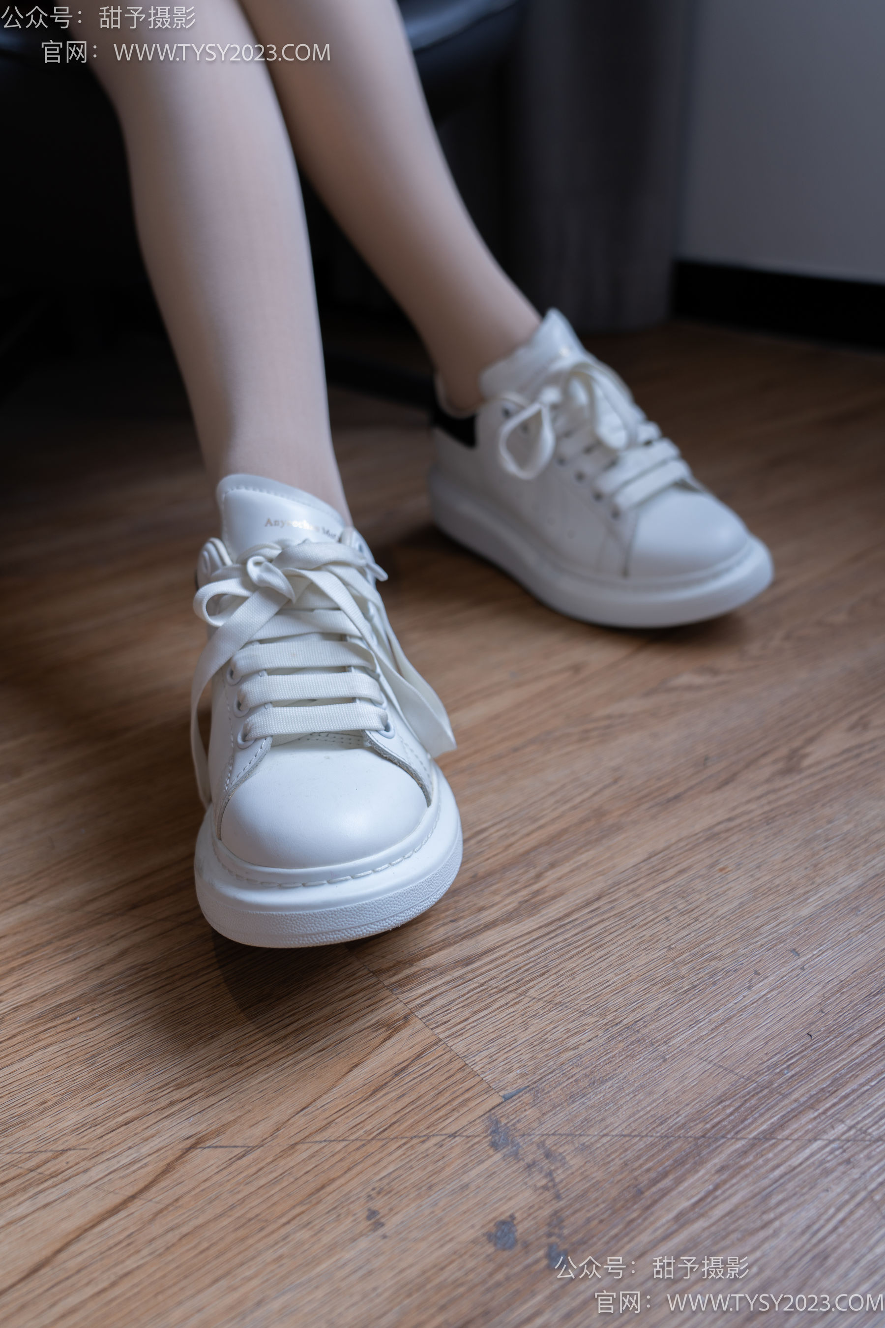 甜予摄影 No.101 璇璇 - OL制服、板鞋、高跟鞋、厚肉丝/(136P)
