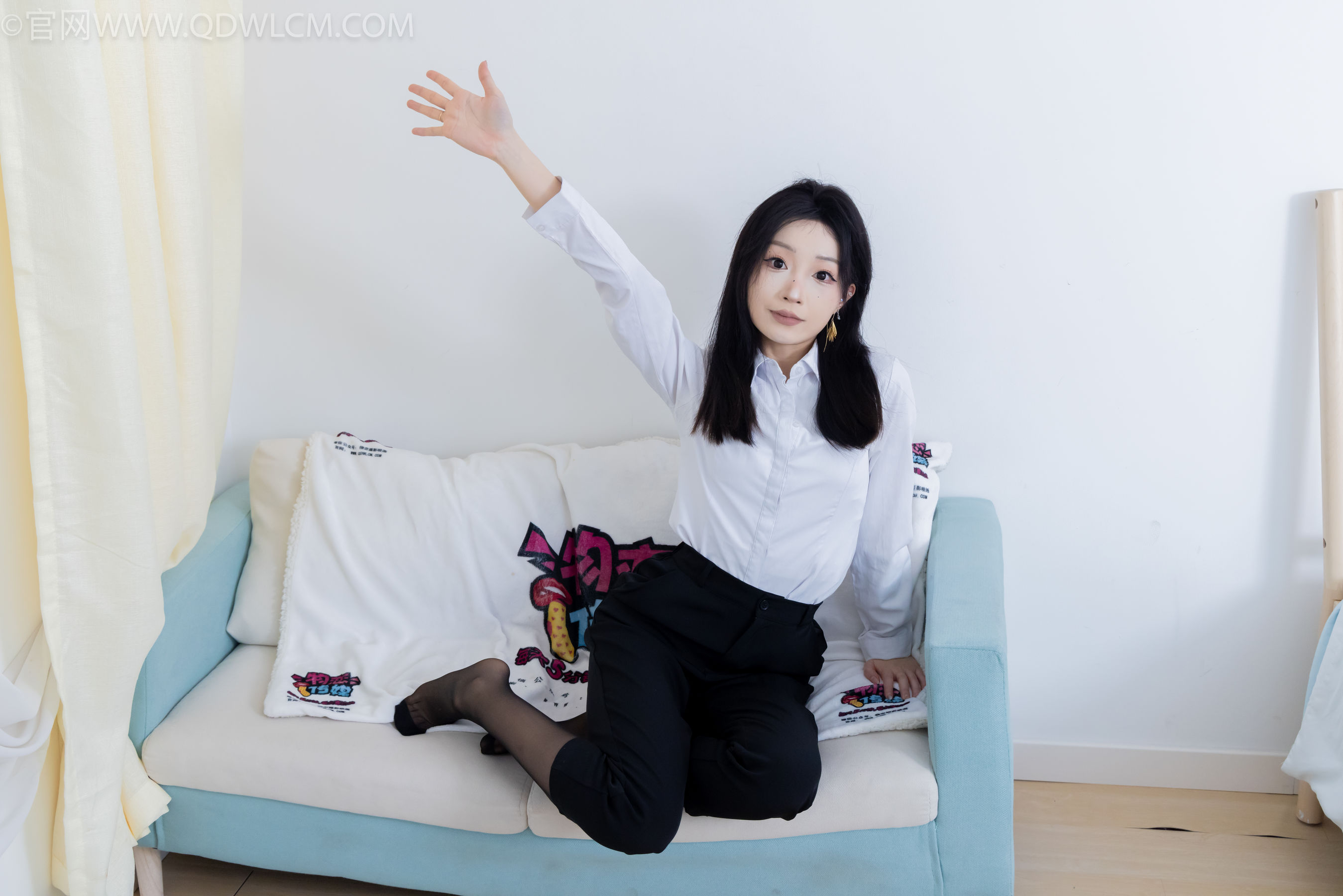 物恋传媒 No.2267 嘟嘟 -高跟长靴、薄黑丝/(238P)