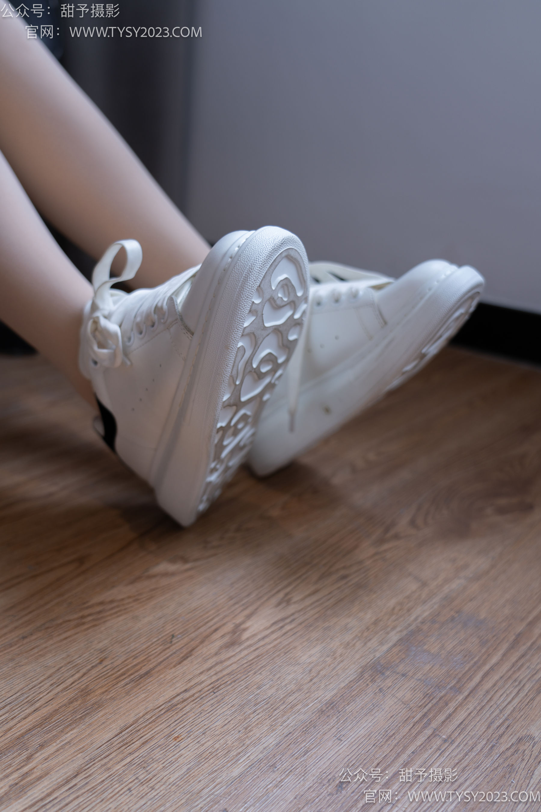 甜予摄影 No.101 璇璇 - OL制服、板鞋、高跟鞋、厚肉丝/(136P)