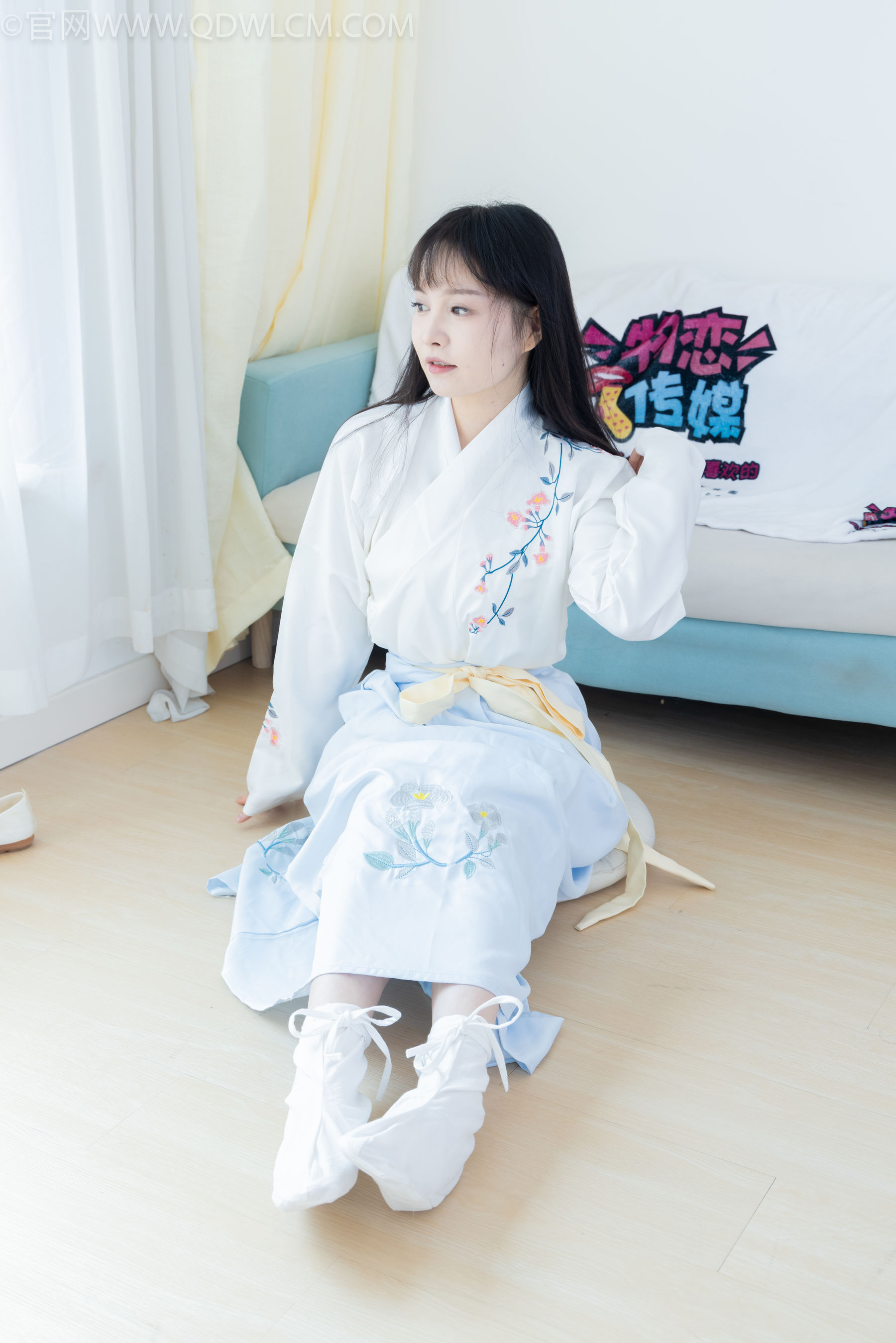 物恋传媒 No.2270 小酒 -高跟鞋、布鞋、白棉足袋、汉服/(191P)