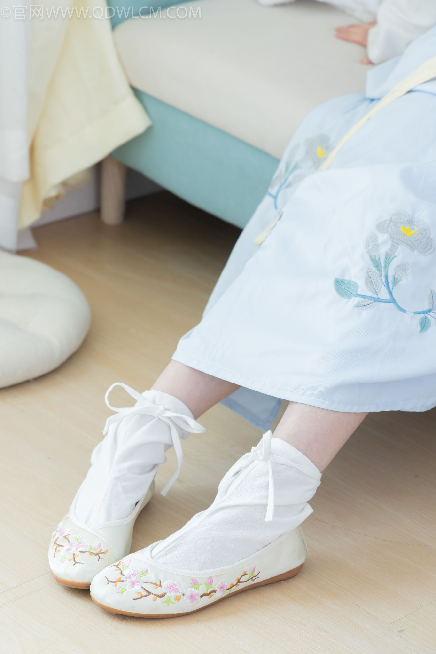 物恋传媒 No.2270 小酒 -高跟鞋、布鞋、白棉足袋、汉服/(191P)