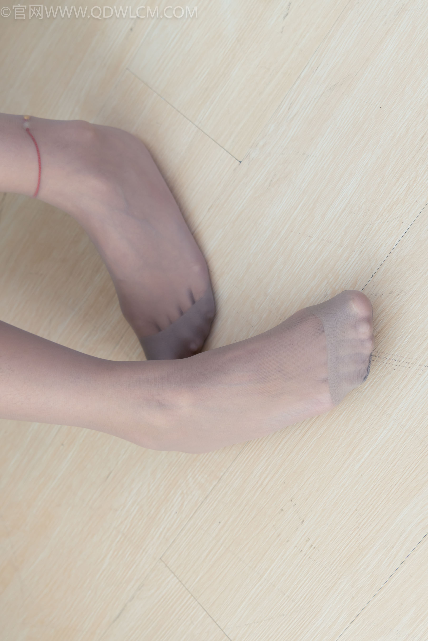 物恋传媒 No.2272 岚岚 -长靴、薄咖丝、薄灰丝/(195P)