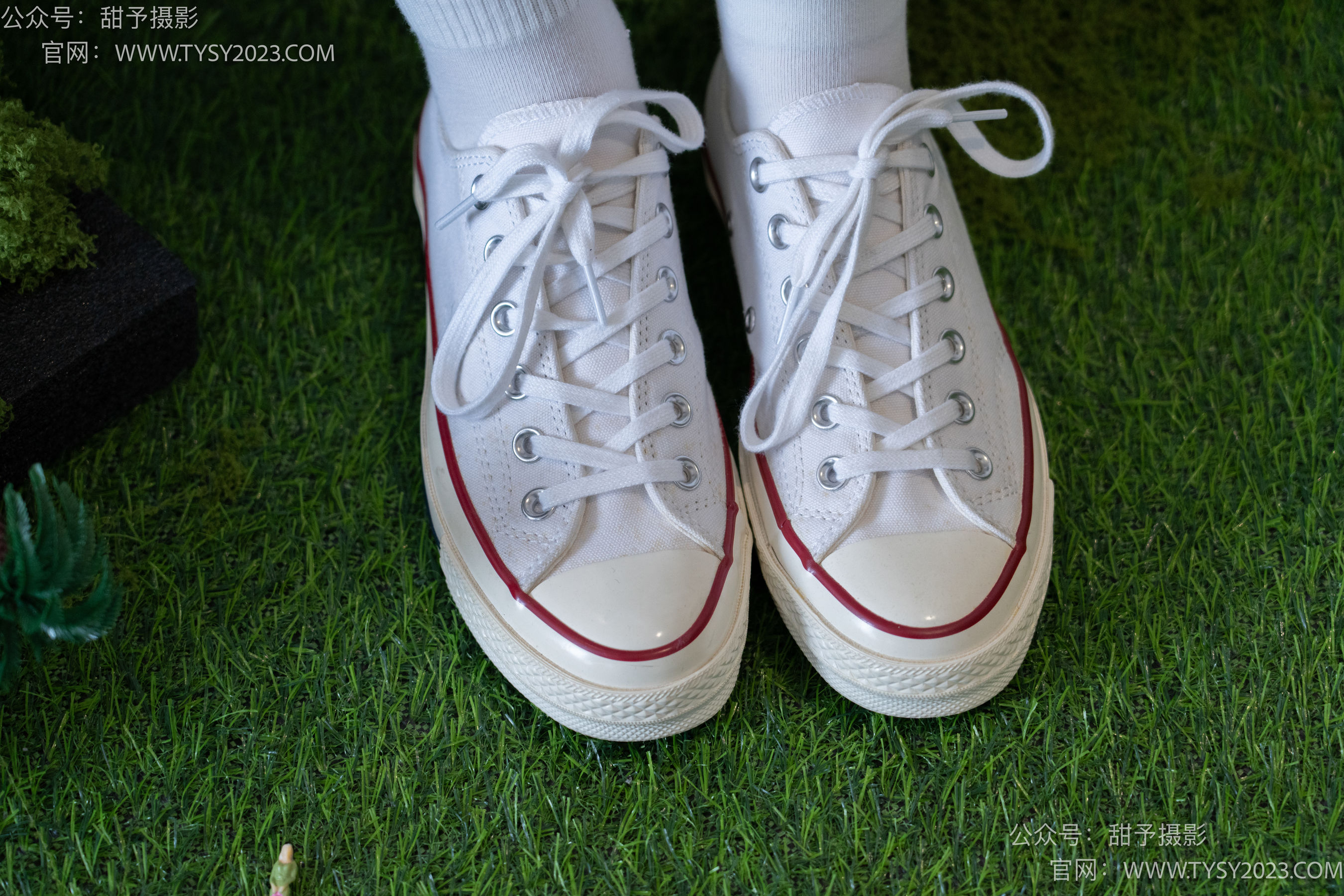 甜予摄影 No.104 璇璇 - 帆布鞋、白棉袜、裸足、小人国剧情/(134P)