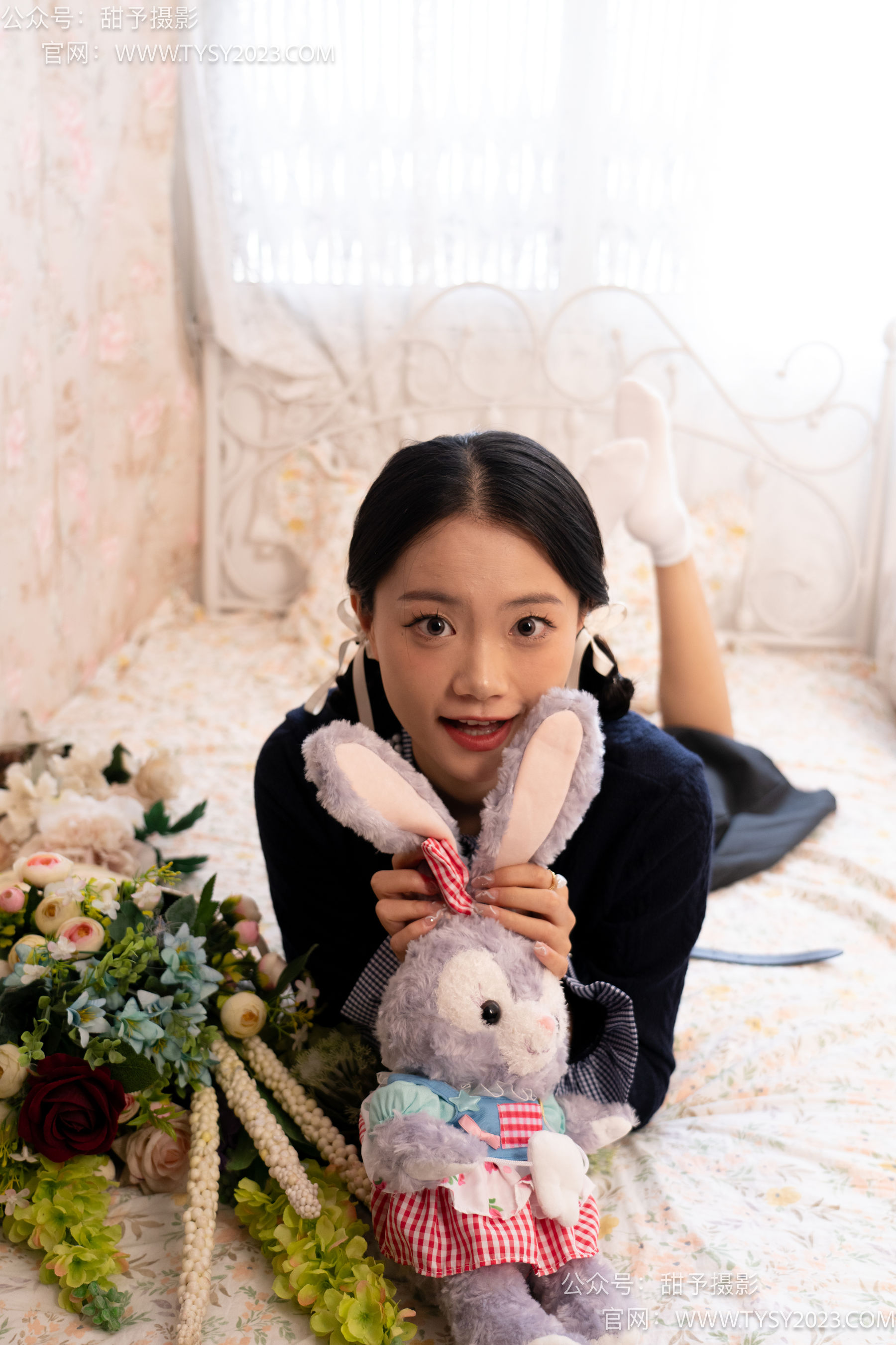 甜予摄影 No.105 齐齐 - 高跟鞋、白棉袜、裸足/(128P)