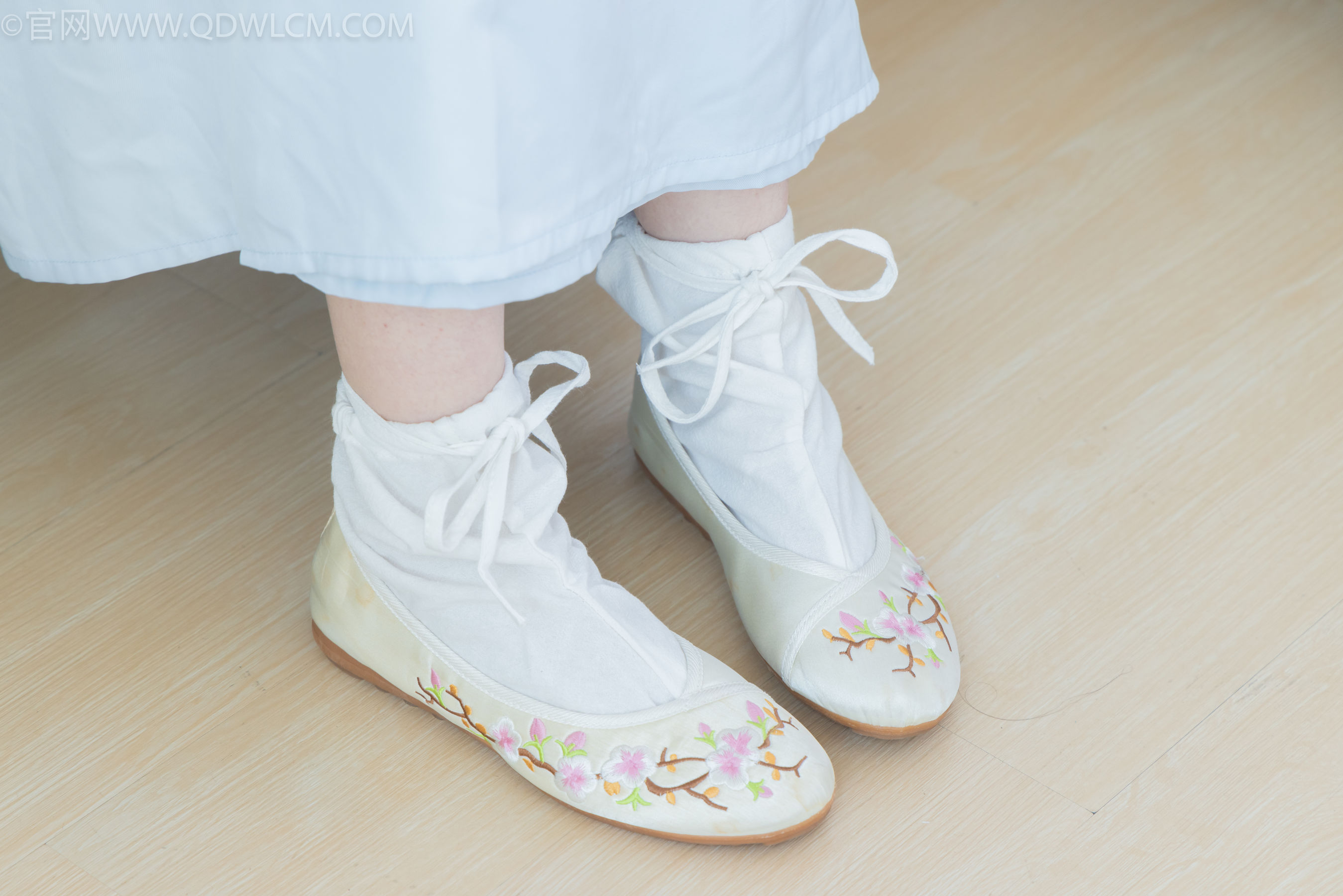 物恋传媒 No.2270 小酒 -高跟鞋、布鞋、白棉足袋、汉服/(191P)