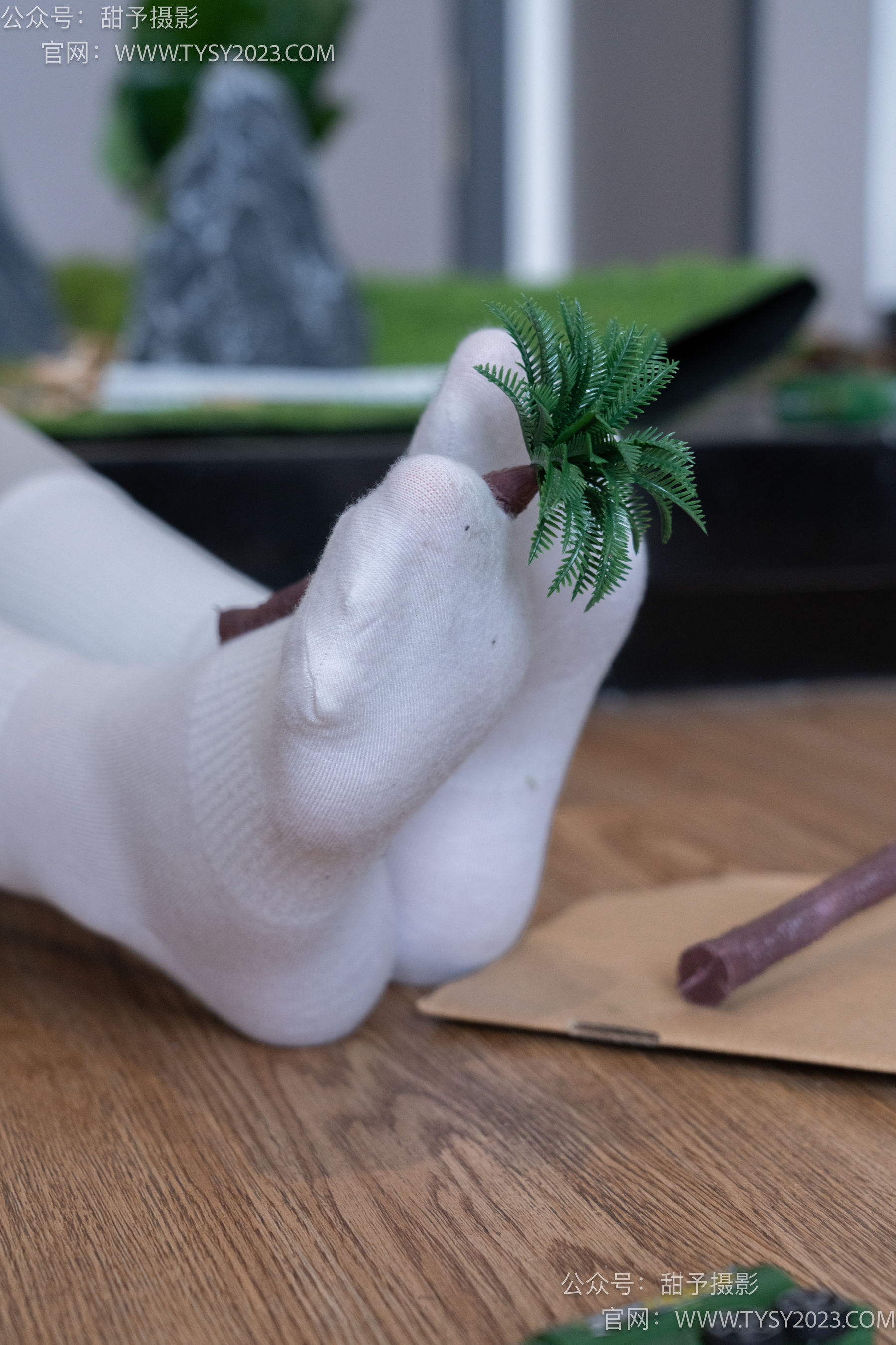 甜予摄影 No.104 璇璇 - 帆布鞋、白棉袜、裸足、小人国剧情/(134P)