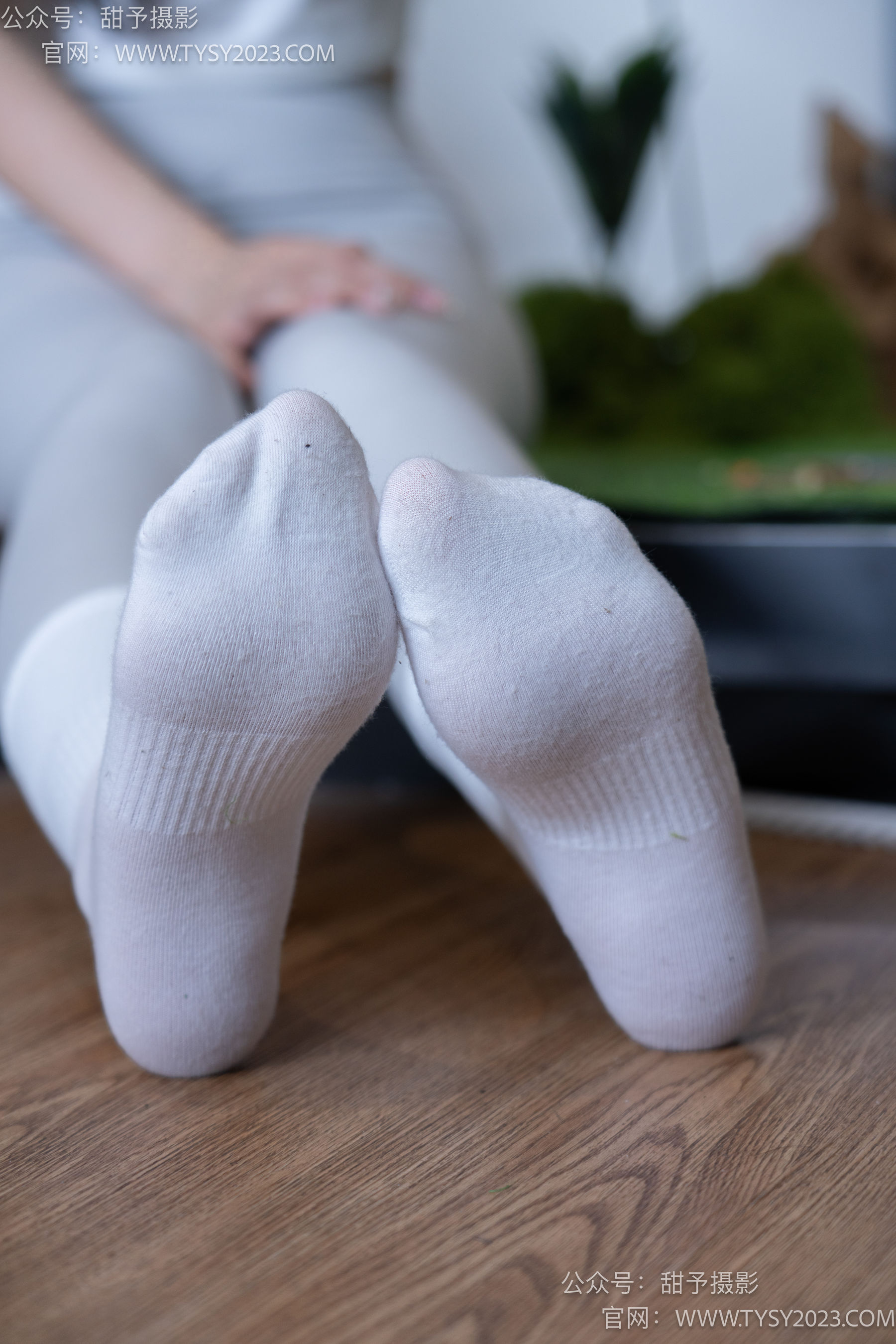 甜予摄影 No.104 璇璇 - 帆布鞋、白棉袜、裸足、小人国剧情/(134P)