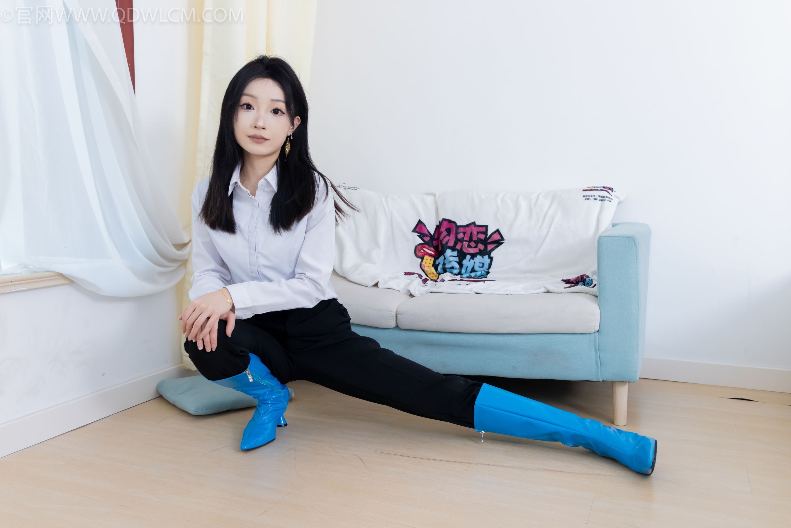 物恋传媒 No.2267 嘟嘟 -高跟长靴、薄黑丝/(238P)