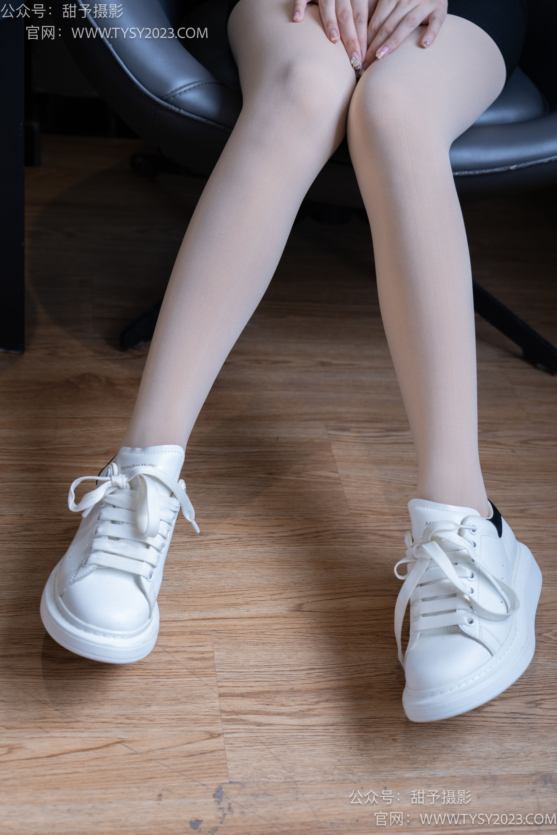 甜予摄影 No.101 璇璇 - OL制服、板鞋、高跟鞋、厚肉丝/(136P)