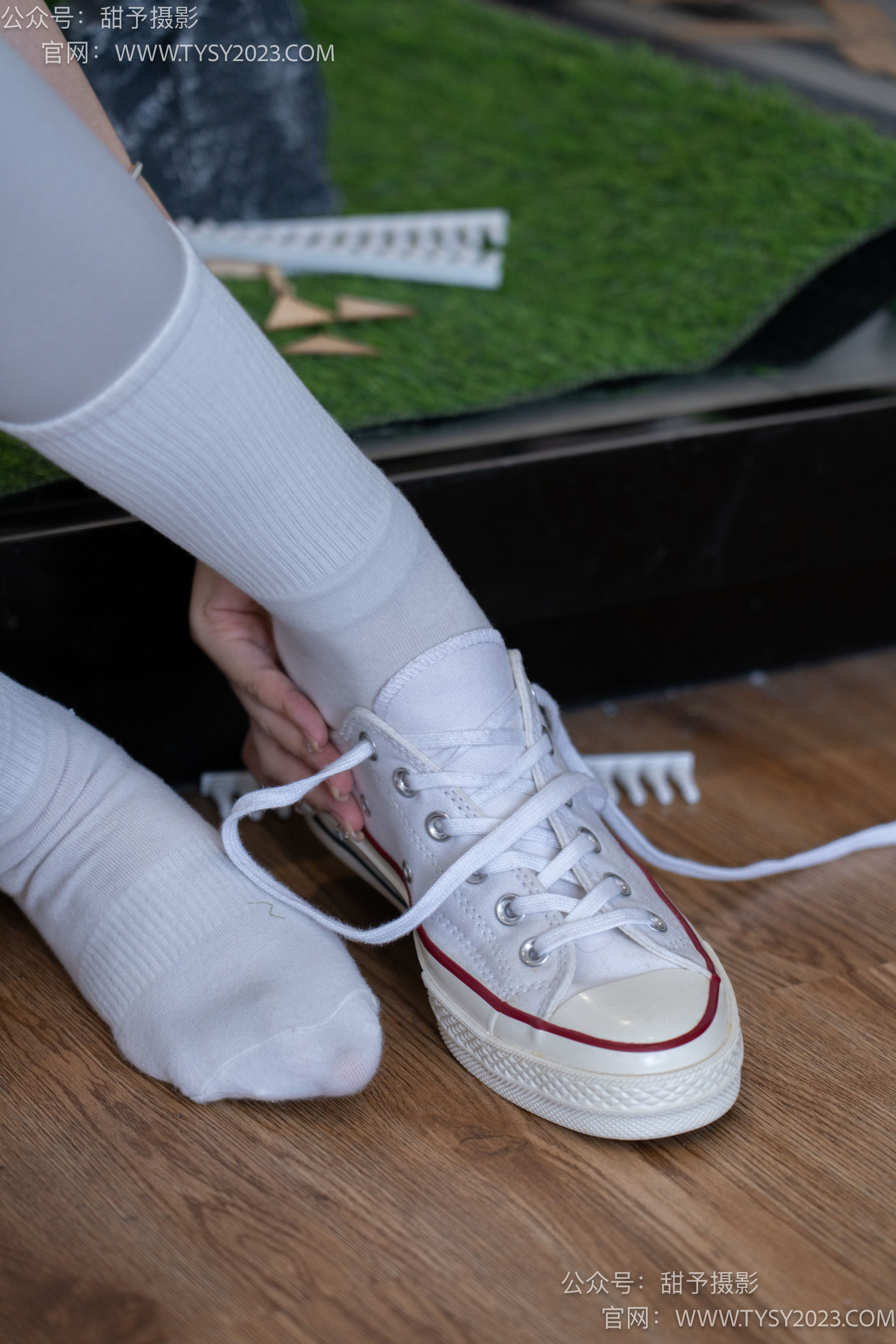 甜予摄影 No.104 璇璇 - 帆布鞋、白棉袜、裸足、小人国剧情/(134P)