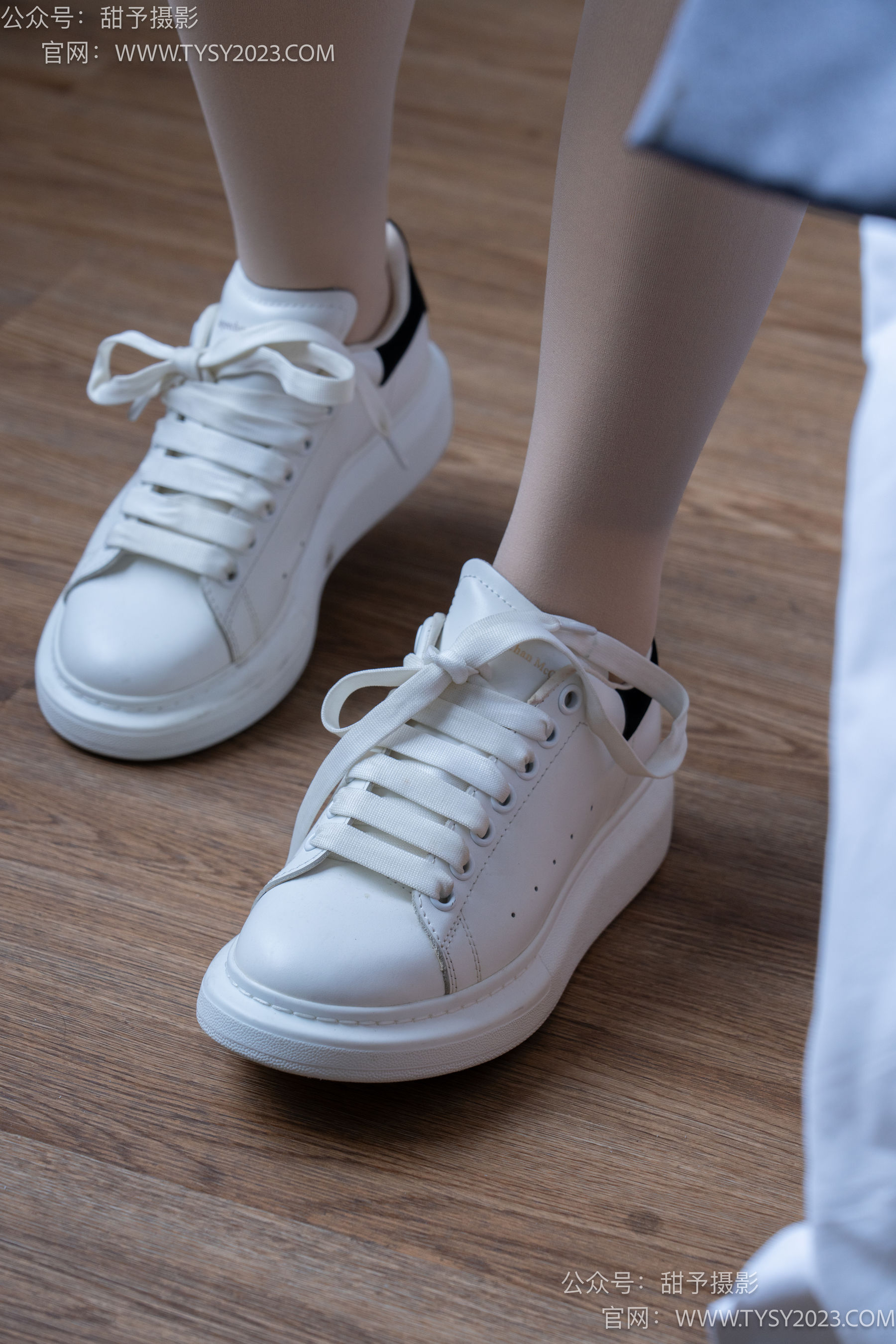 甜予摄影 No.101 璇璇 - OL制服、板鞋、高跟鞋、厚肉丝/(136P)