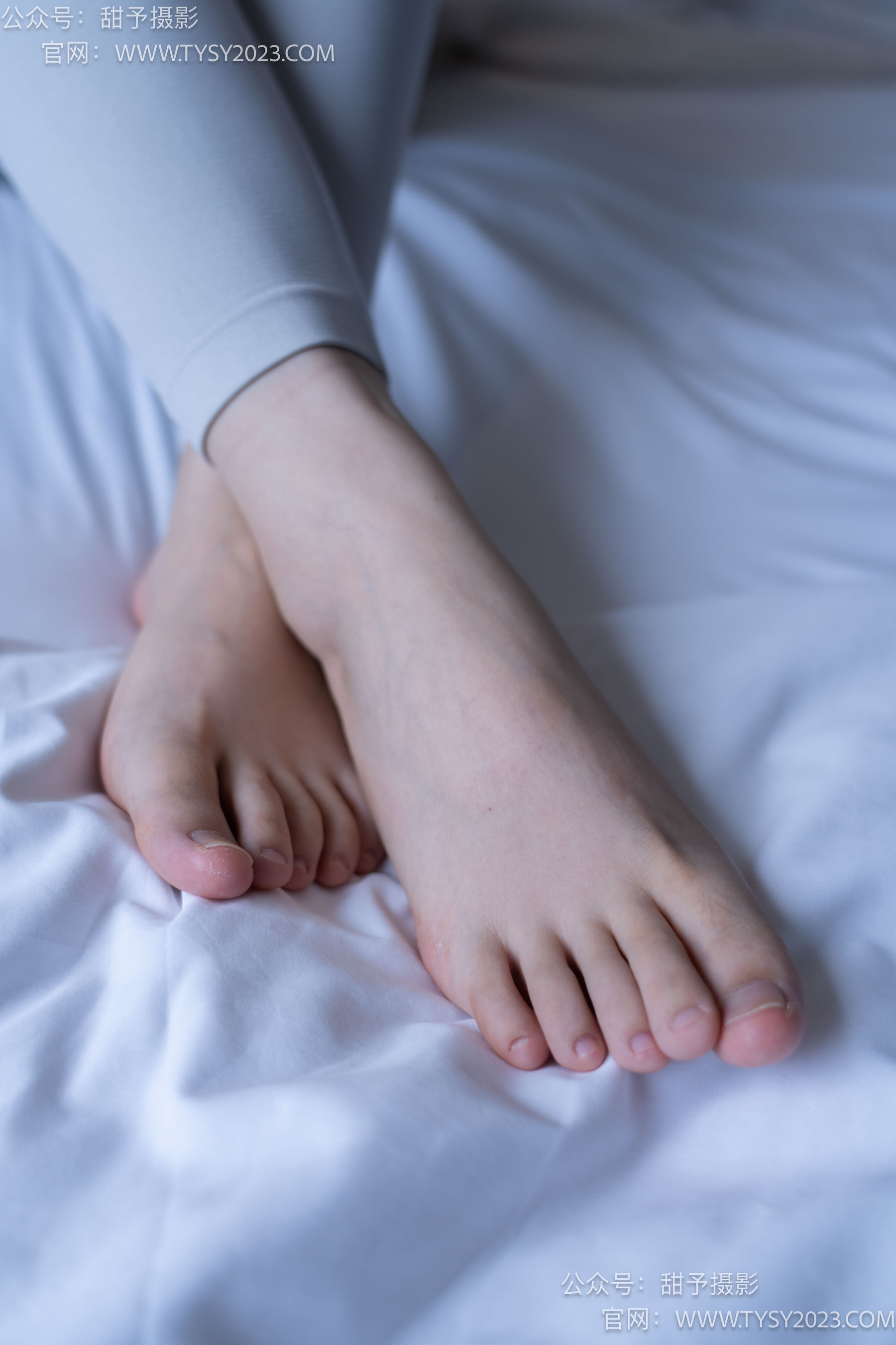 甜予摄影 No.104 璇璇 - 帆布鞋、白棉袜、裸足、小人国剧情/(134P)