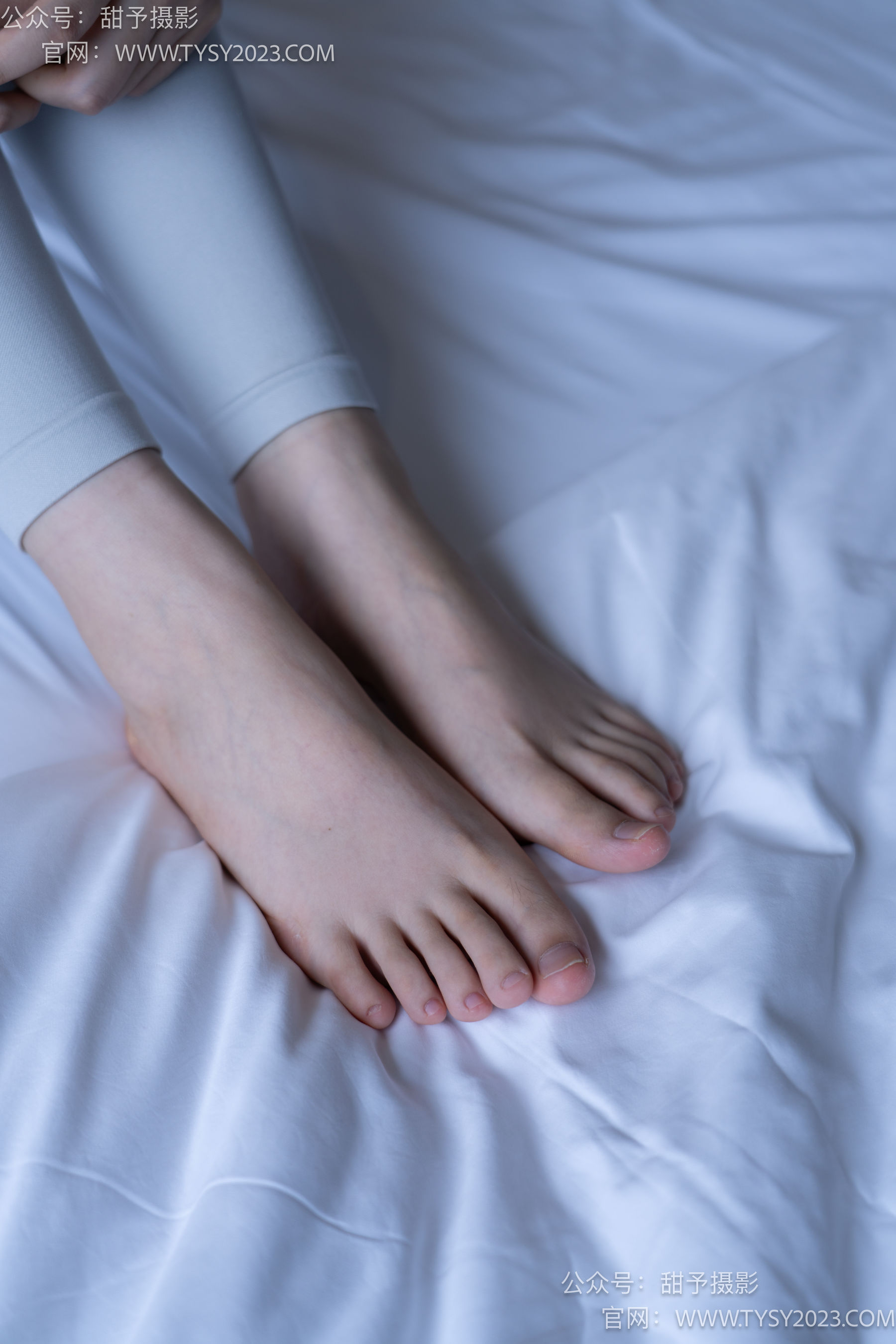 甜予摄影 No.104 璇璇 - 帆布鞋、白棉袜、裸足、小人国剧情/(134P)