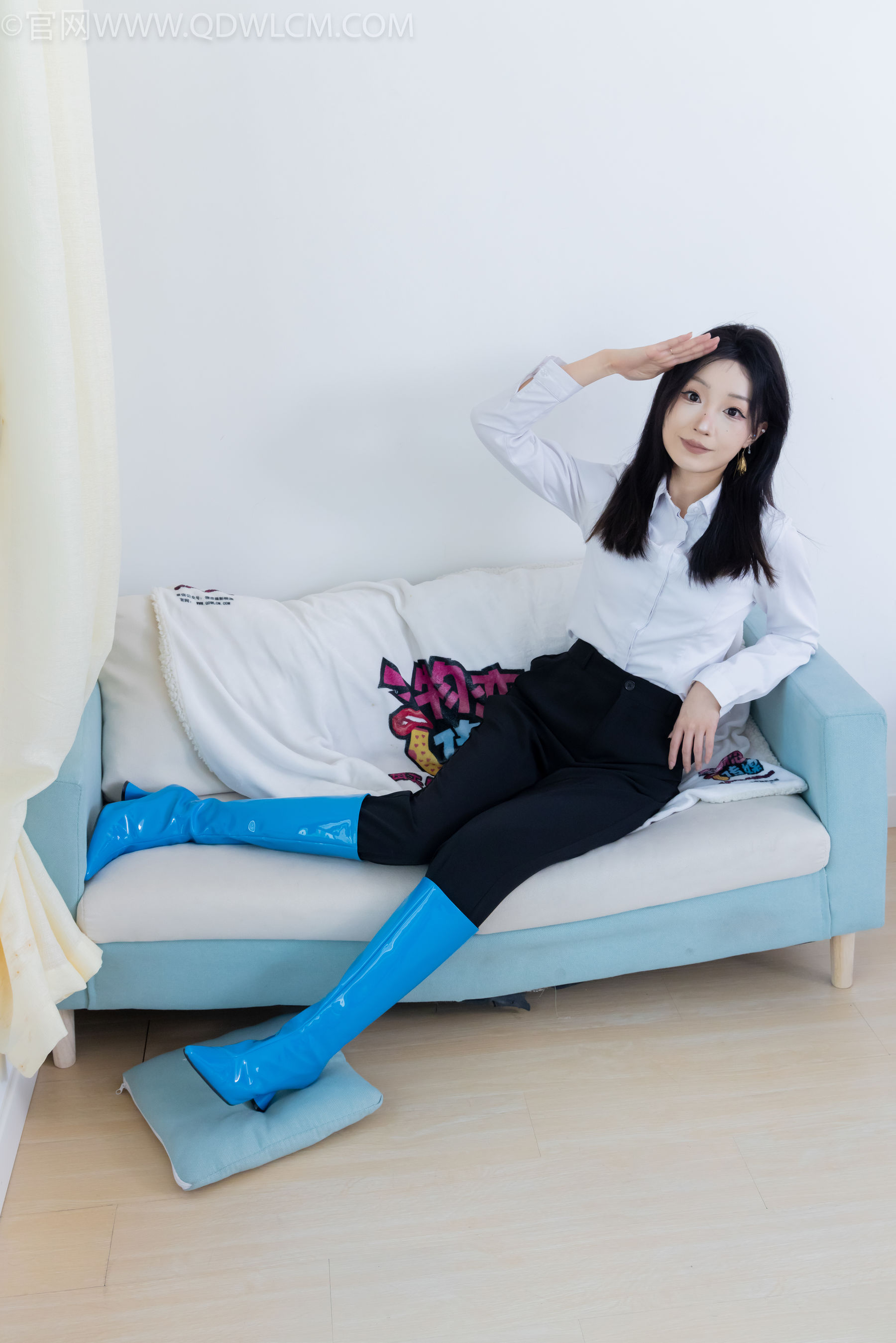 物恋传媒 No.2267 嘟嘟 -高跟长靴、薄黑丝/(238P)