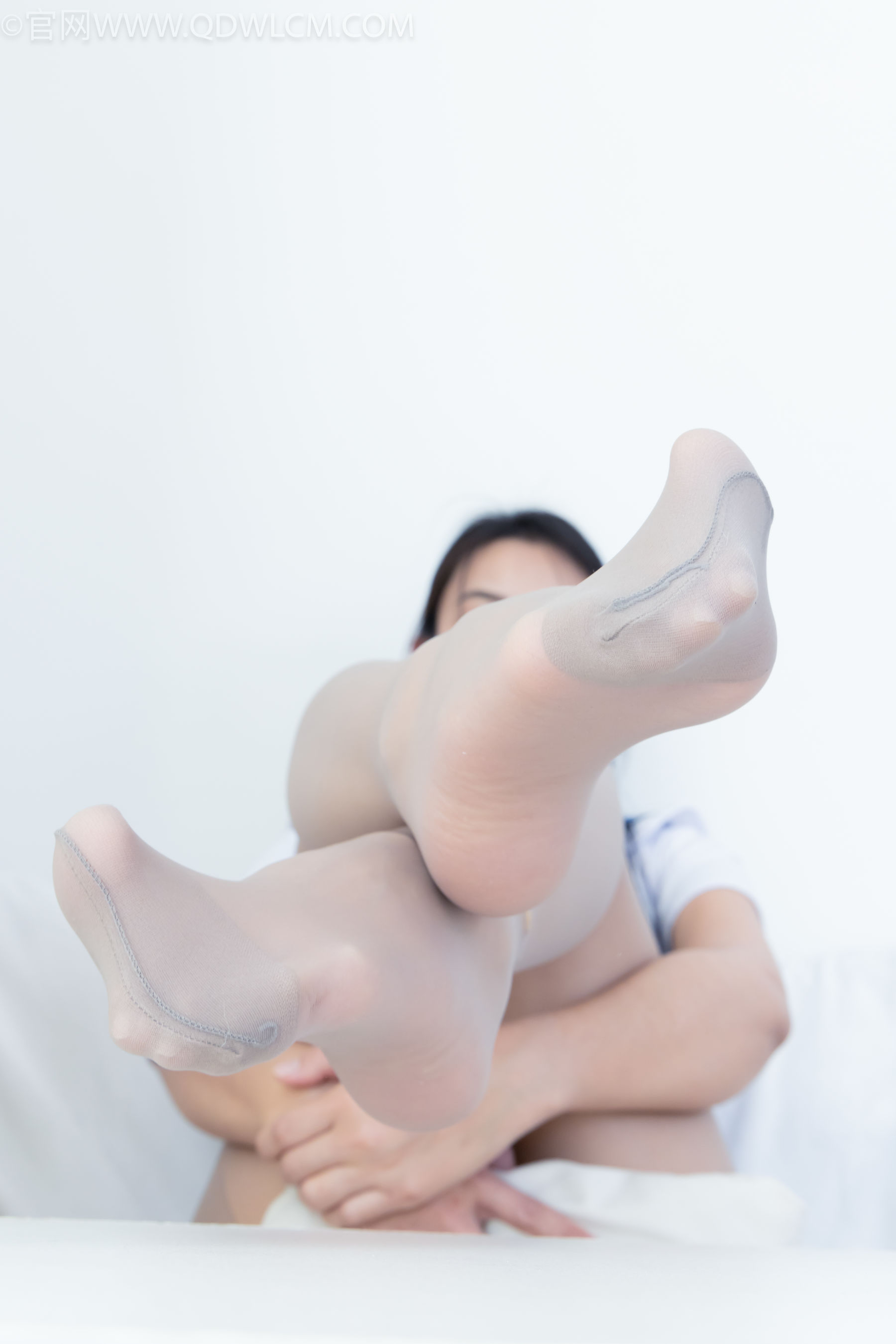 物恋传媒 No.2272 岚岚 -长靴、薄咖丝、薄灰丝/(195P)