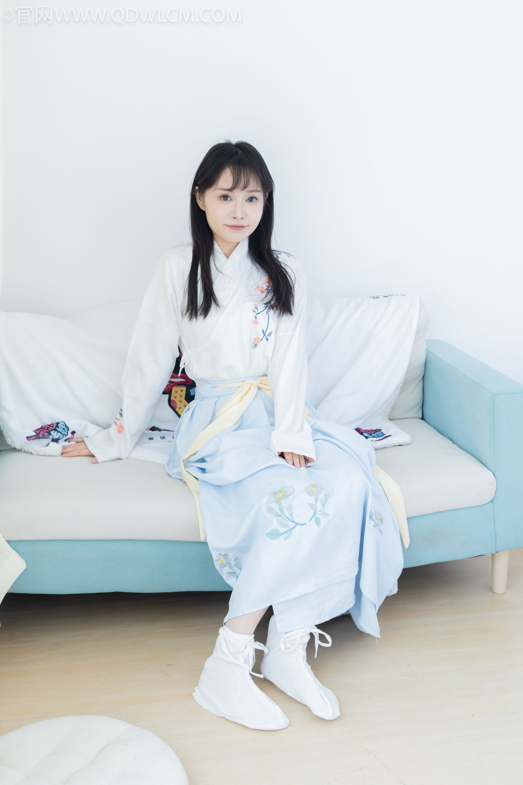 物恋传媒 No.2270 小酒 -高跟鞋、布鞋、白棉足袋、汉服/(191P)