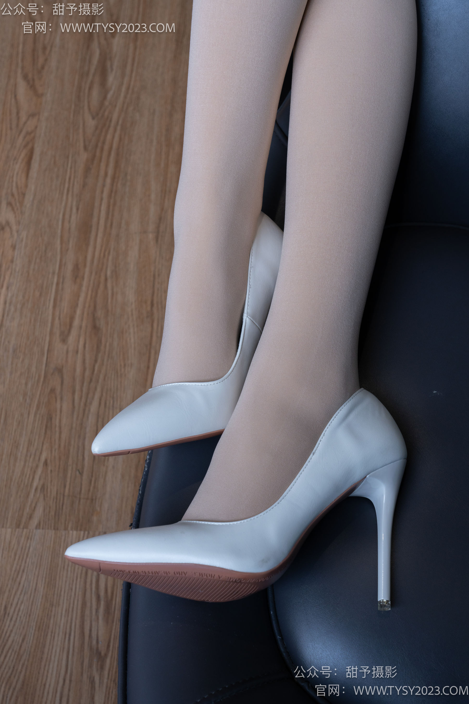 甜予摄影 No.101 璇璇 - OL制服、板鞋、高跟鞋、厚肉丝/(136P)