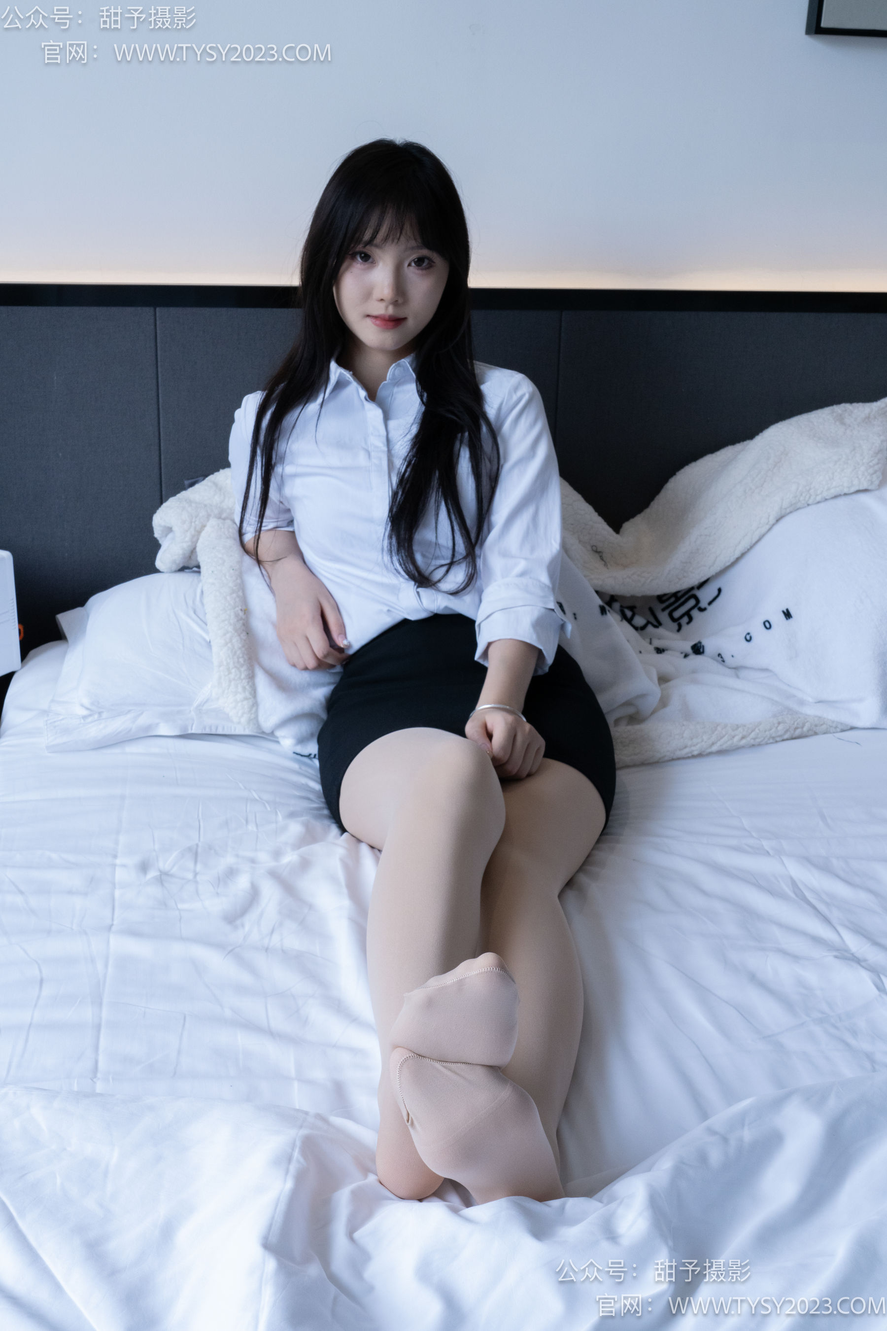 甜予摄影 No.101 璇璇 - OL制服、板鞋、高跟鞋、厚肉丝/(136P)