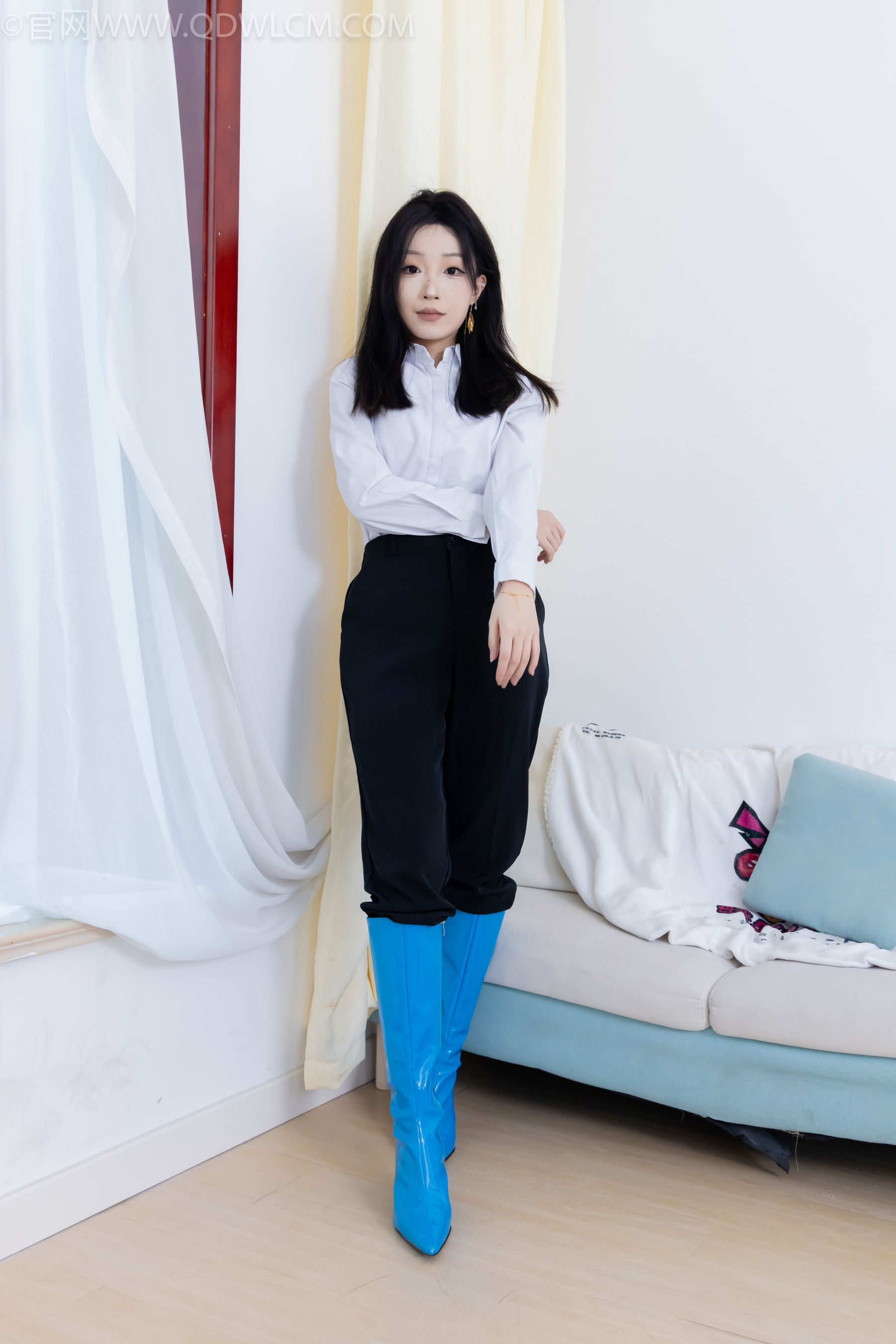 物恋传媒 No.2267 嘟嘟 -高跟长靴、薄黑丝/(238P)