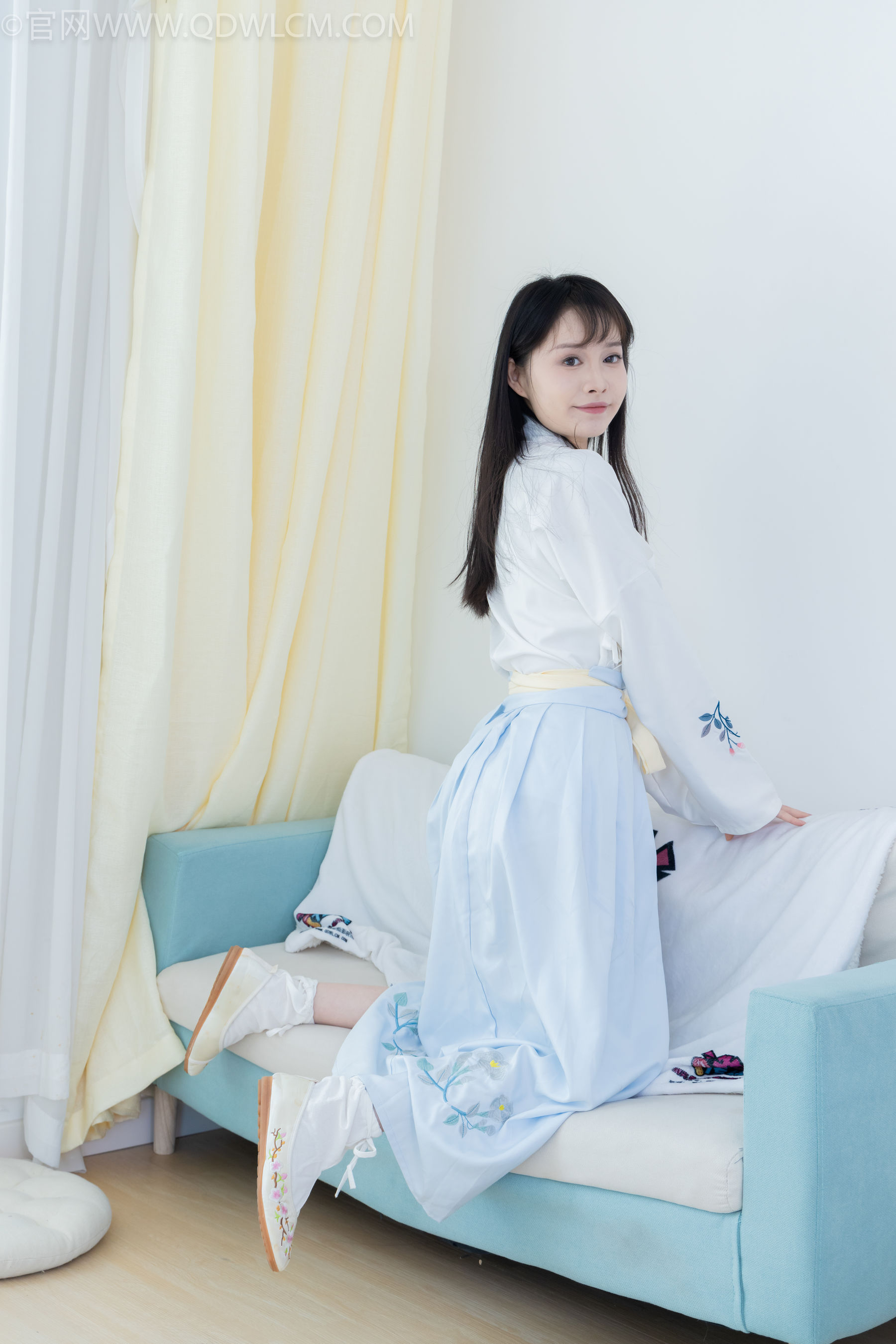 物恋传媒 No.2270 小酒 -高跟鞋、布鞋、白棉足袋、汉服/(191P)