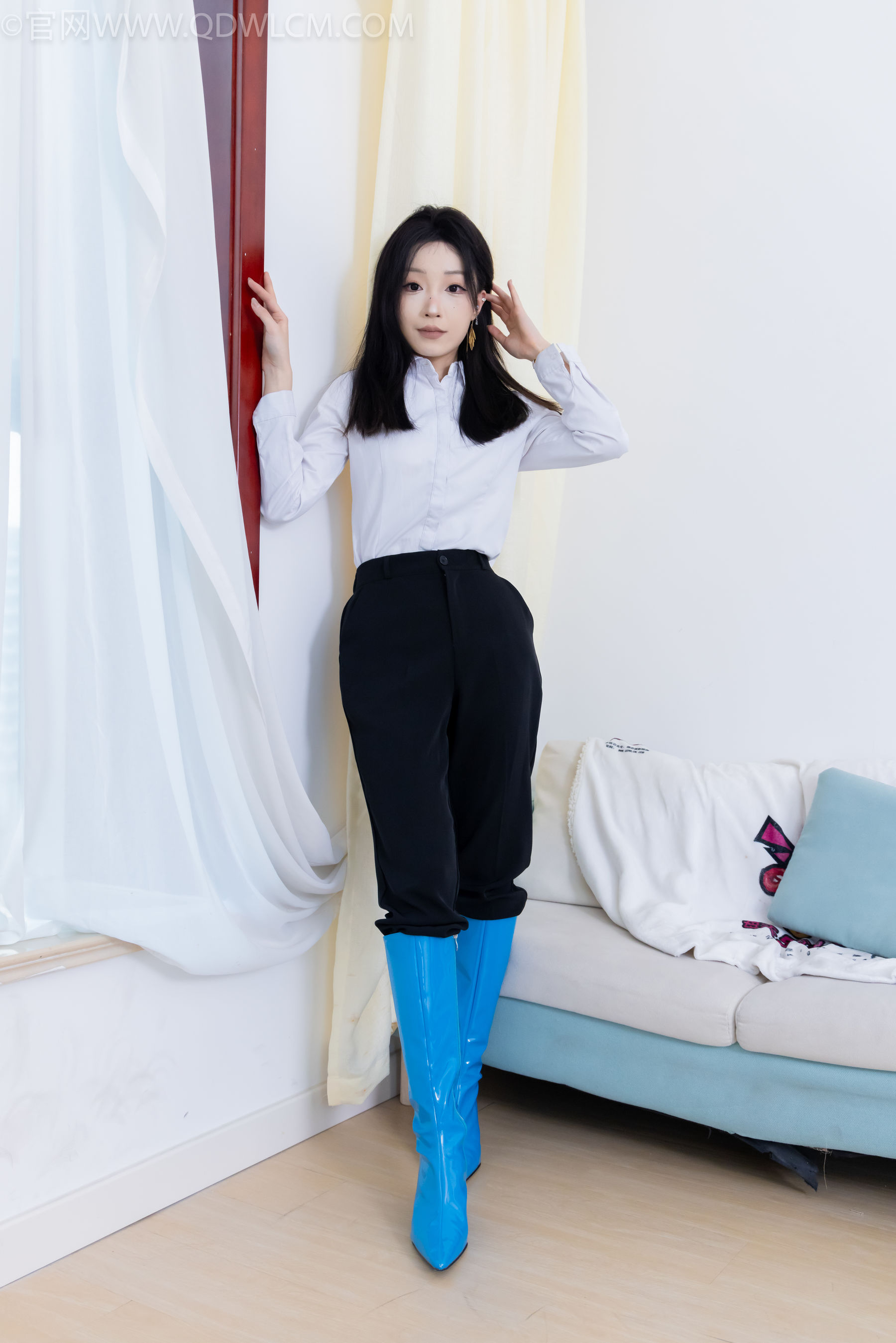 物恋传媒 No.2267 嘟嘟 -高跟长靴、薄黑丝/(238P)