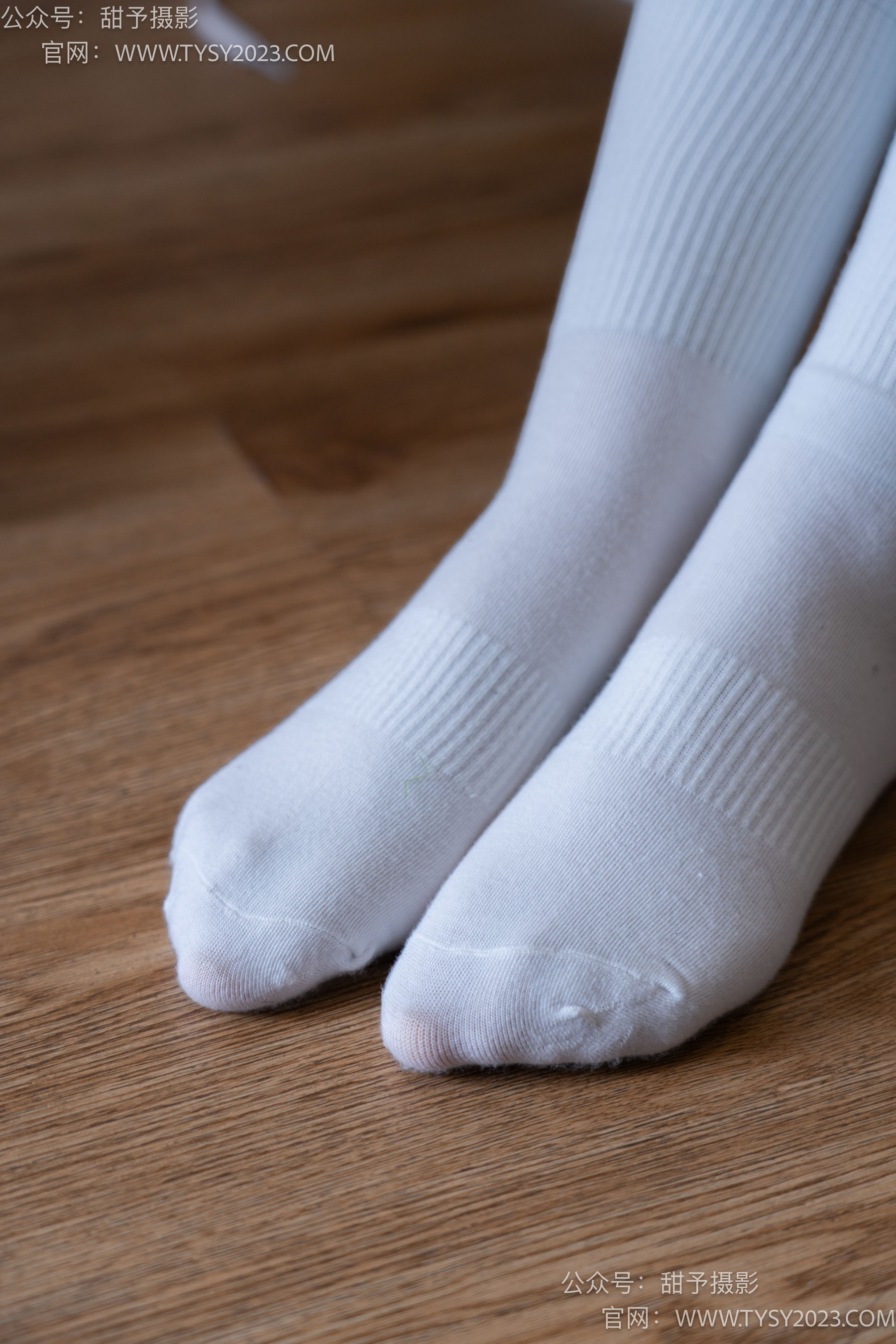 甜予摄影 No.104 璇璇 - 帆布鞋、白棉袜、裸足、小人国剧情/(134P)