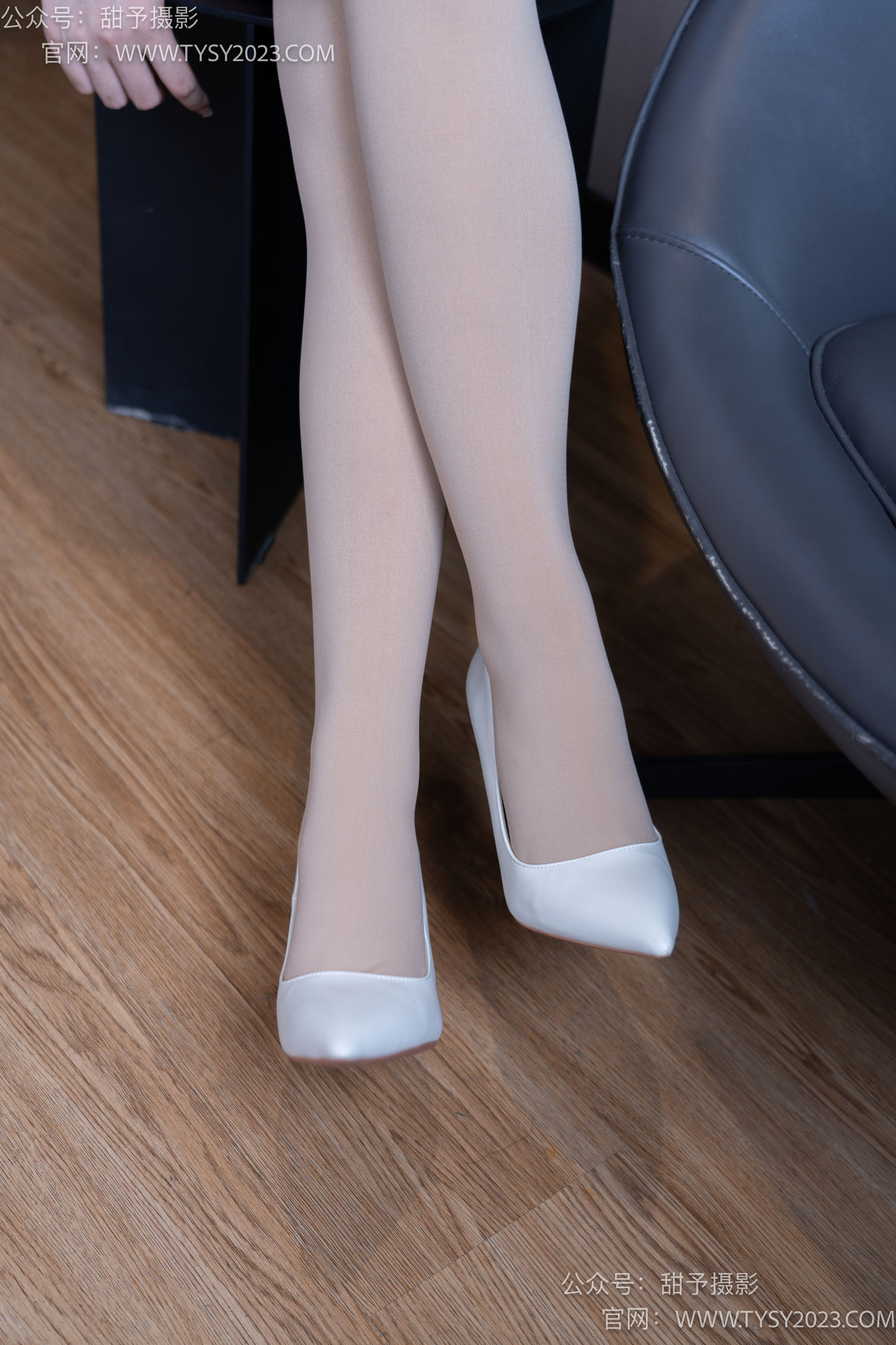 甜予摄影 No.101 璇璇 - OL制服、板鞋、高跟鞋、厚肉丝/(136P)