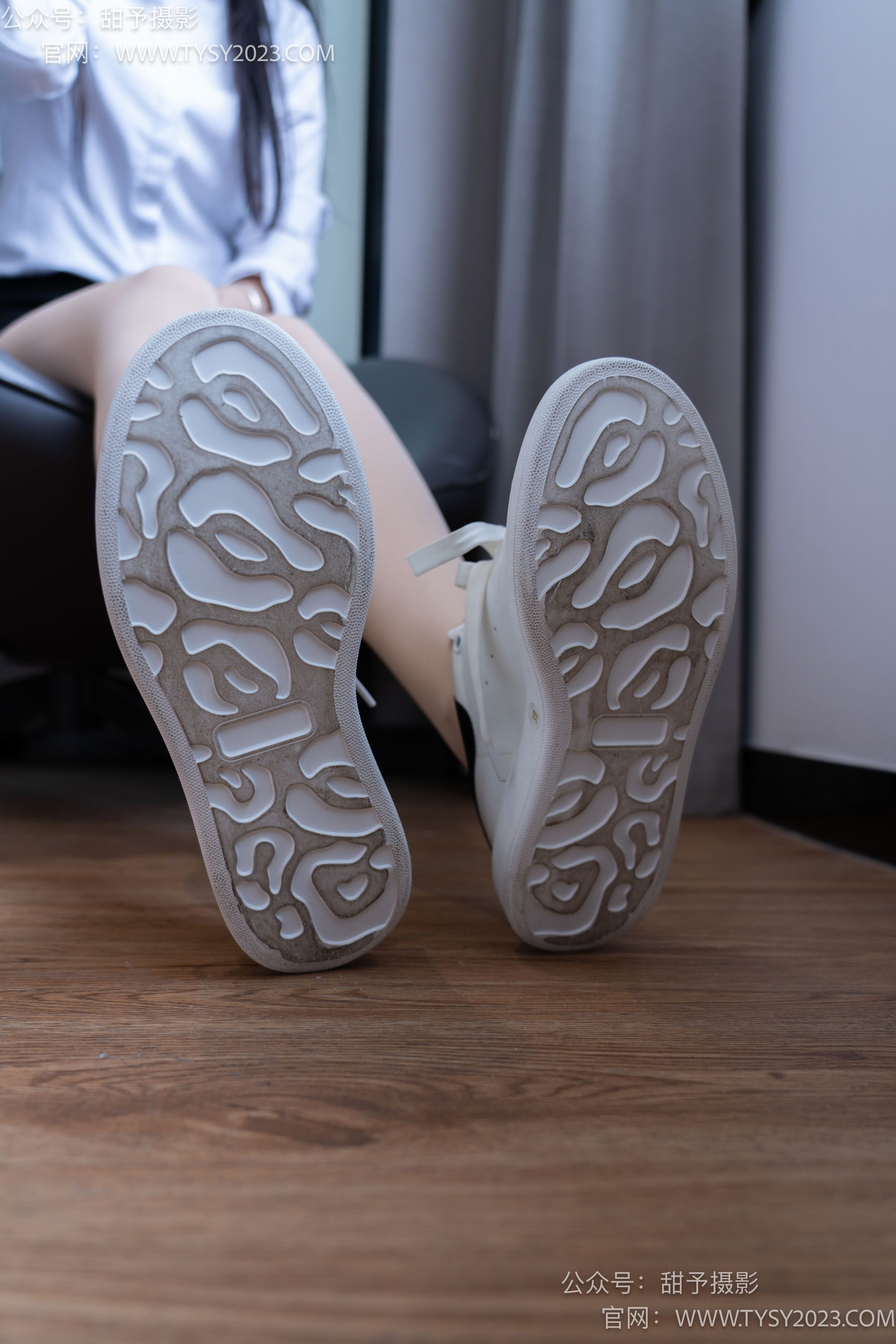 甜予摄影 No.101 璇璇 - OL制服、板鞋、高跟鞋、厚肉丝/(136P)