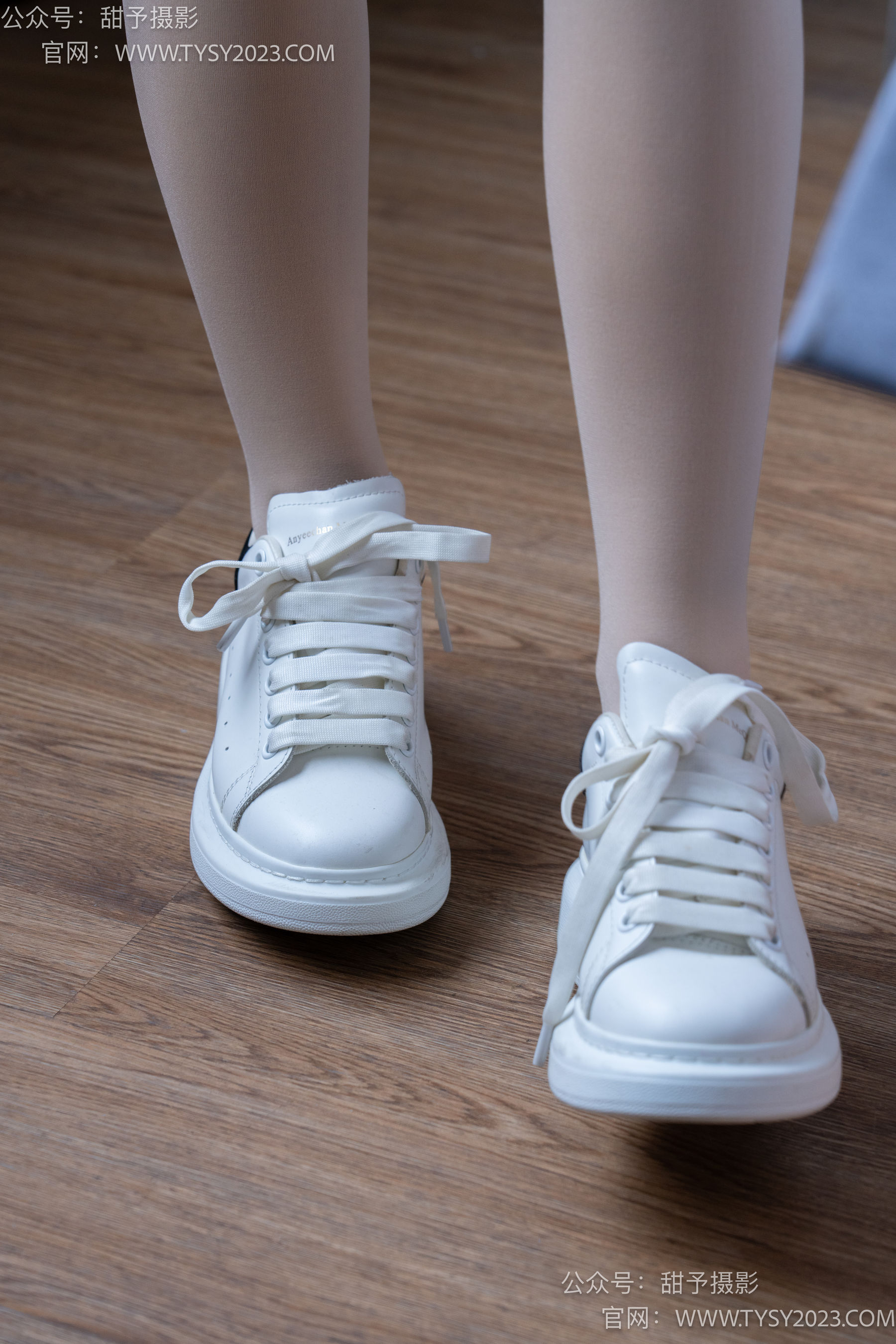 甜予摄影 No.101 璇璇 - OL制服、板鞋、高跟鞋、厚肉丝/(136P)