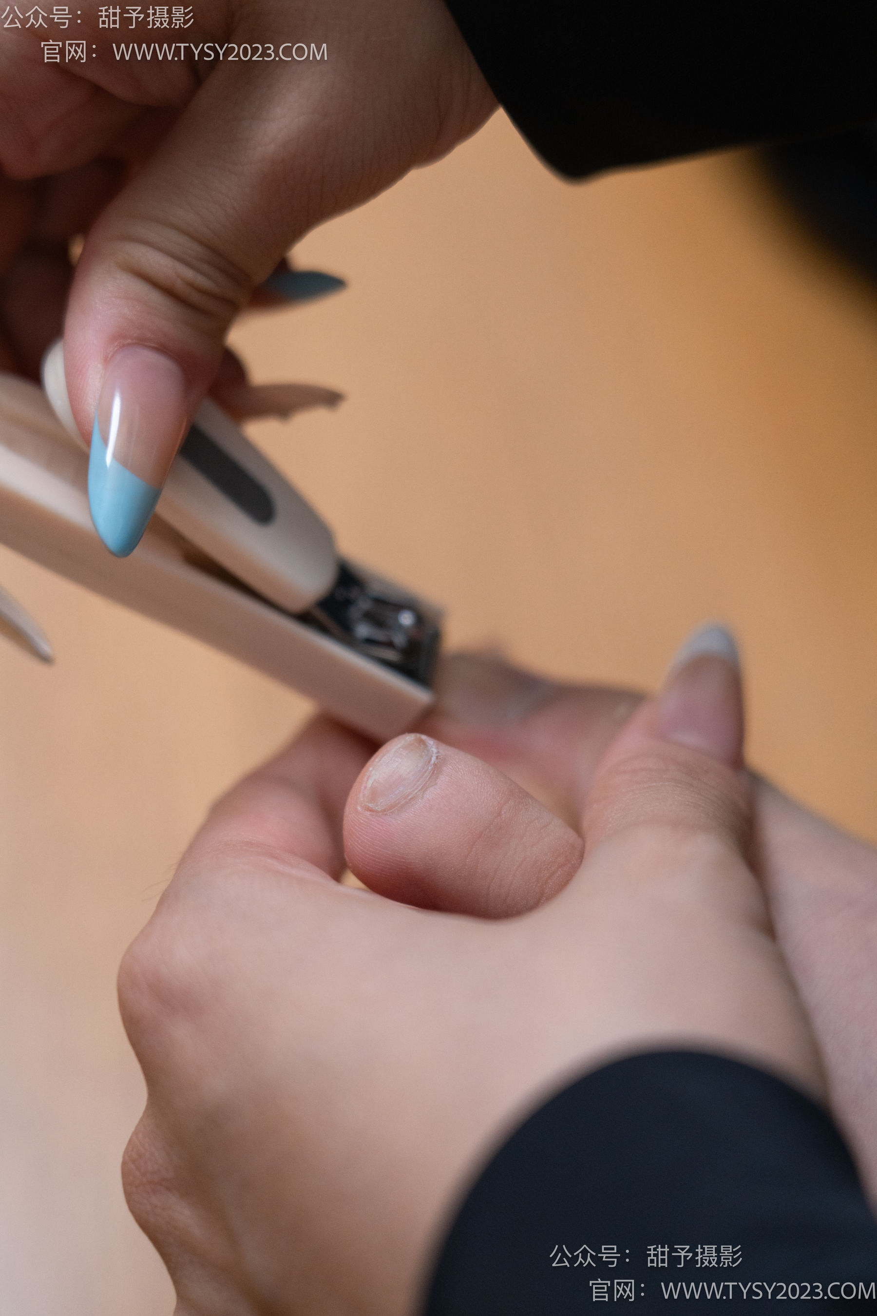 甜予摄影 No.103 小云 - 板鞋、黑棉袜、裸足、剪指甲泡脚剧情/(143P)