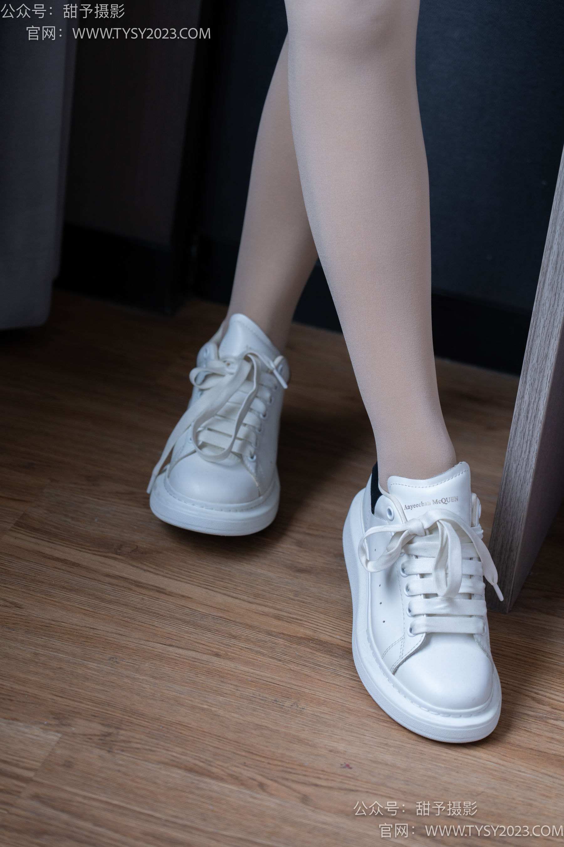 甜予摄影 No.101 璇璇 - OL制服、板鞋、高跟鞋、厚肉丝/(136P)