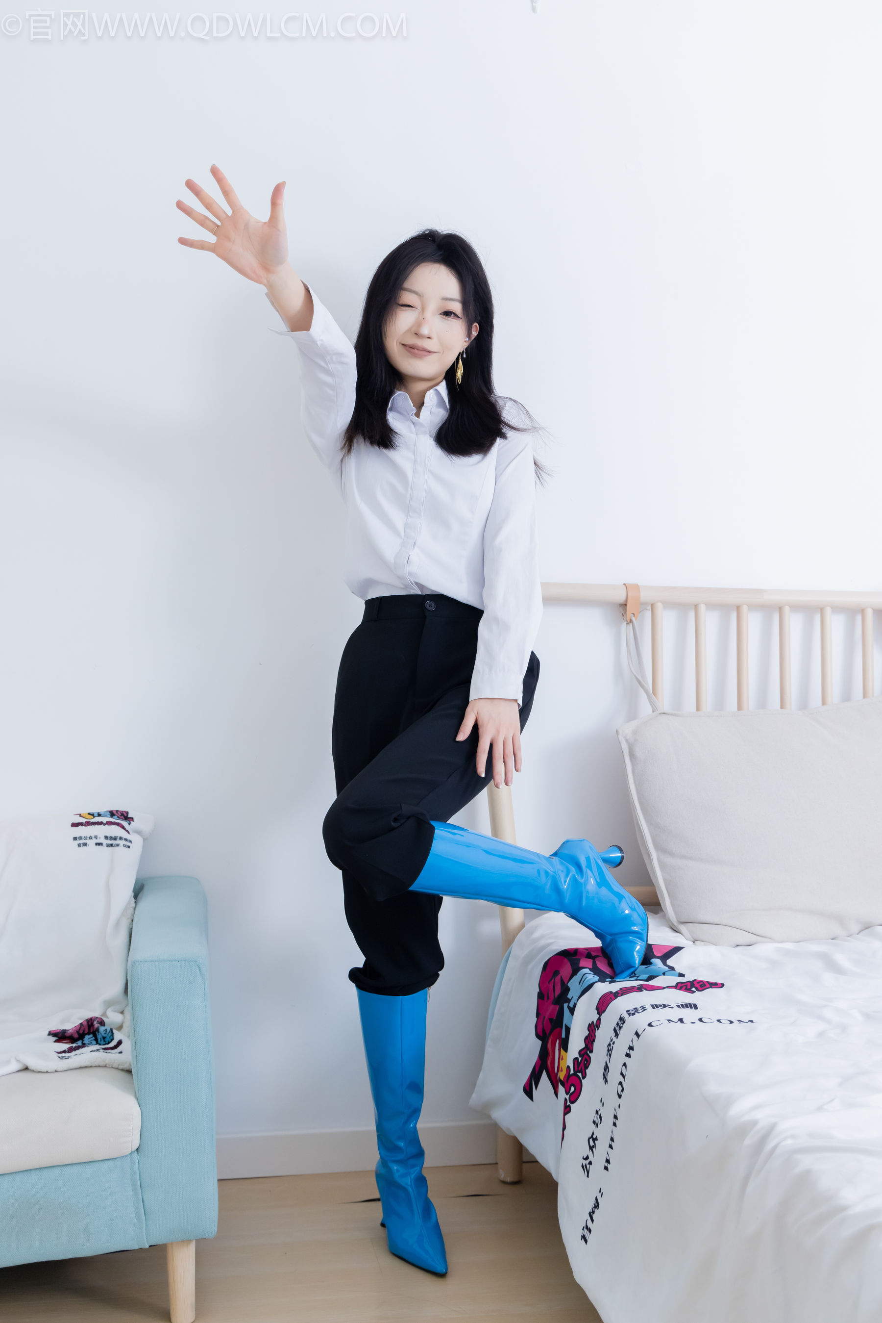 物恋传媒 No.2267 嘟嘟 -高跟长靴、薄黑丝/(238P)