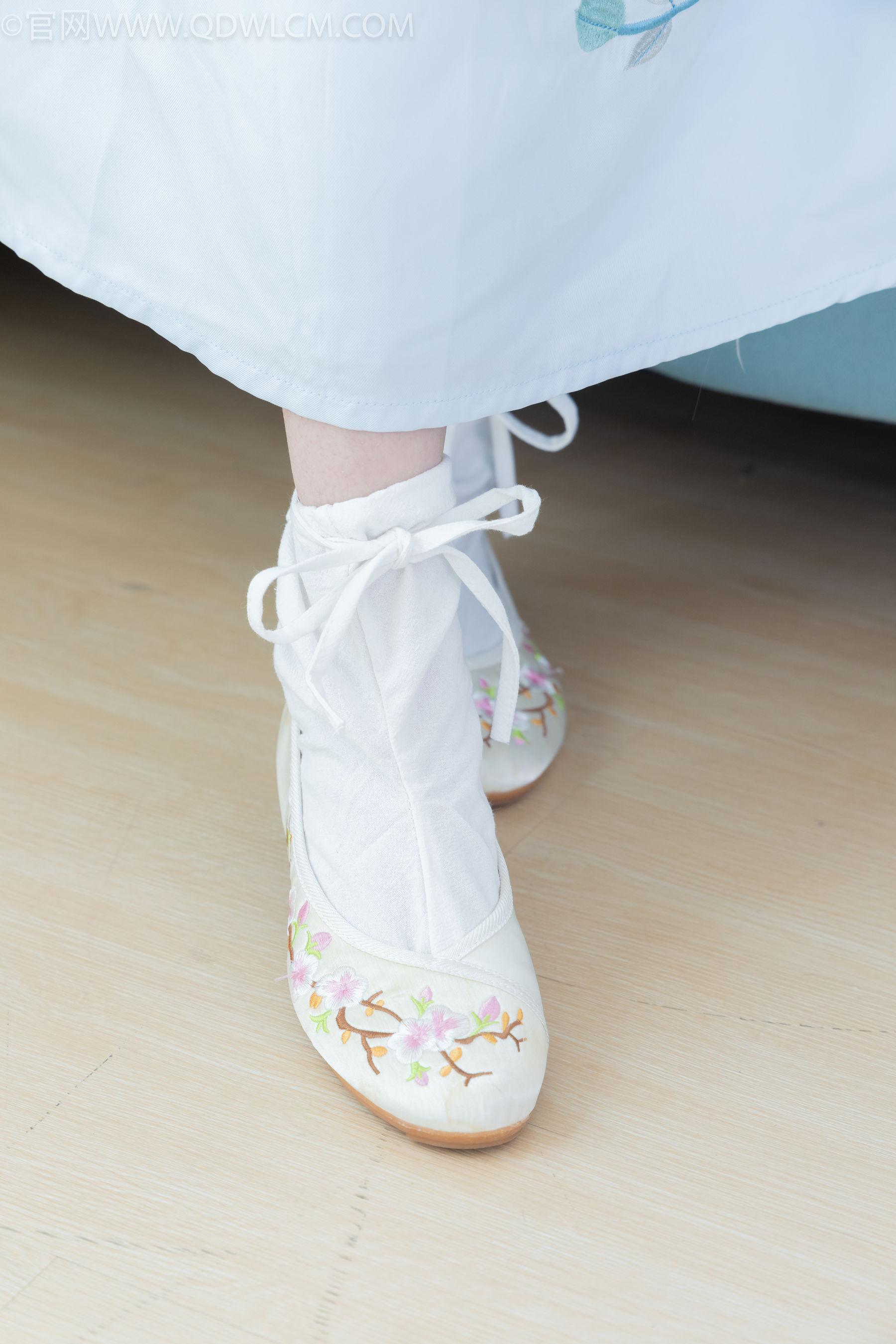 物恋传媒 No.2270 小酒 -高跟鞋、布鞋、白棉足袋、汉服/(191P)