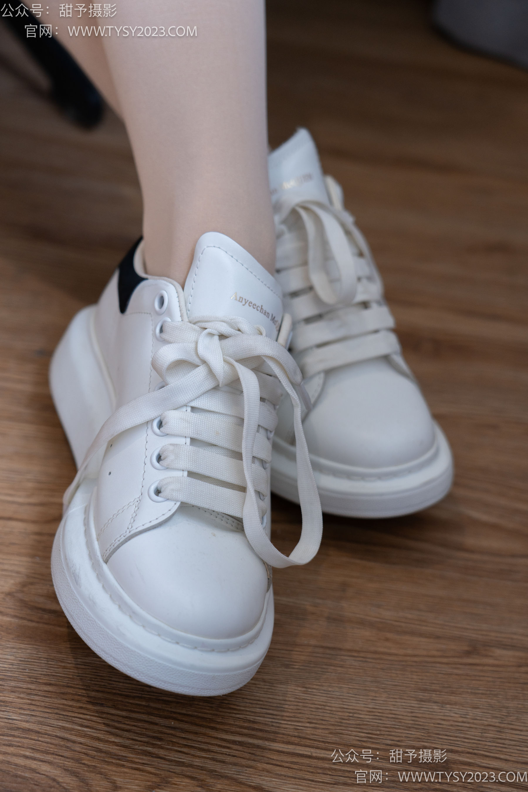 甜予摄影 No.101 璇璇 - OL制服、板鞋、高跟鞋、厚肉丝/(136P)