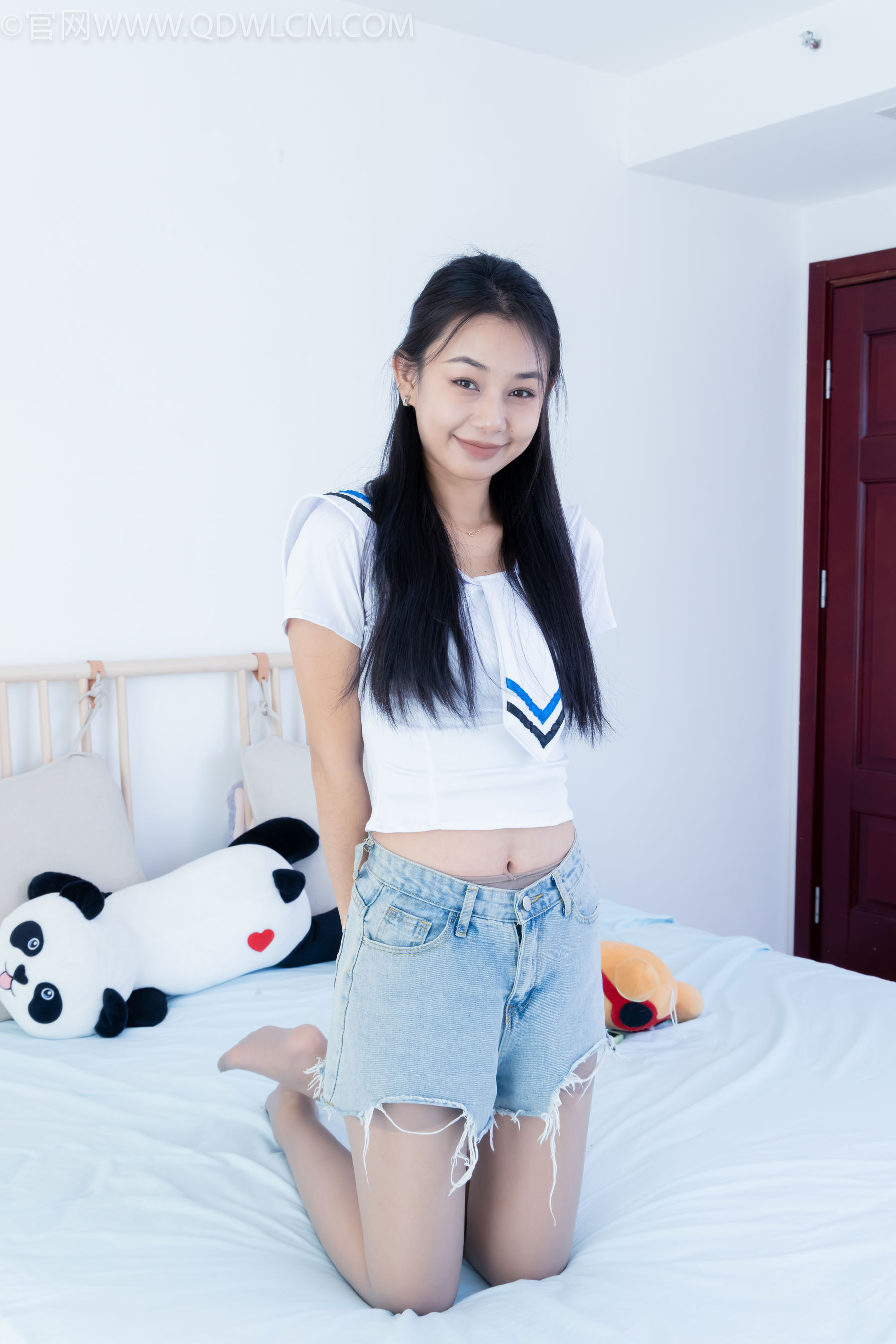 物恋传媒 No.2272 岚岚 -长靴、薄咖丝、薄灰丝/(195P)